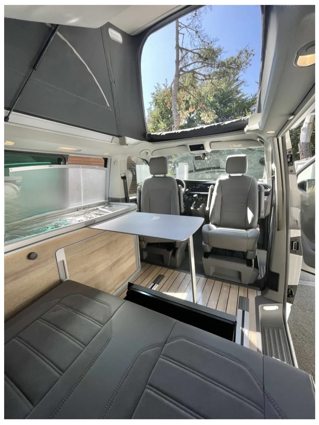 Volkswagen California avec Climatisation