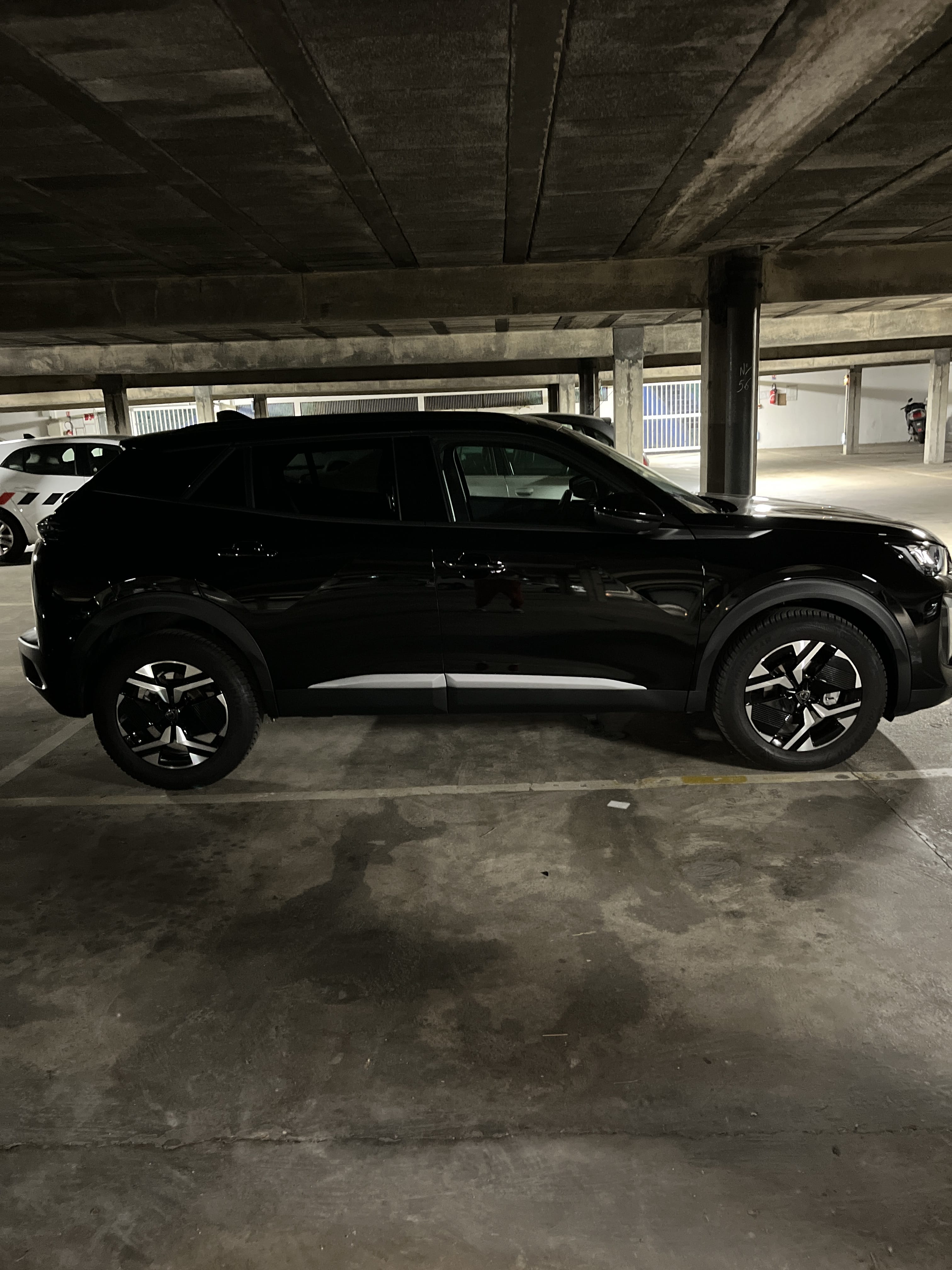 Peugeot 2008 avec Climatisation