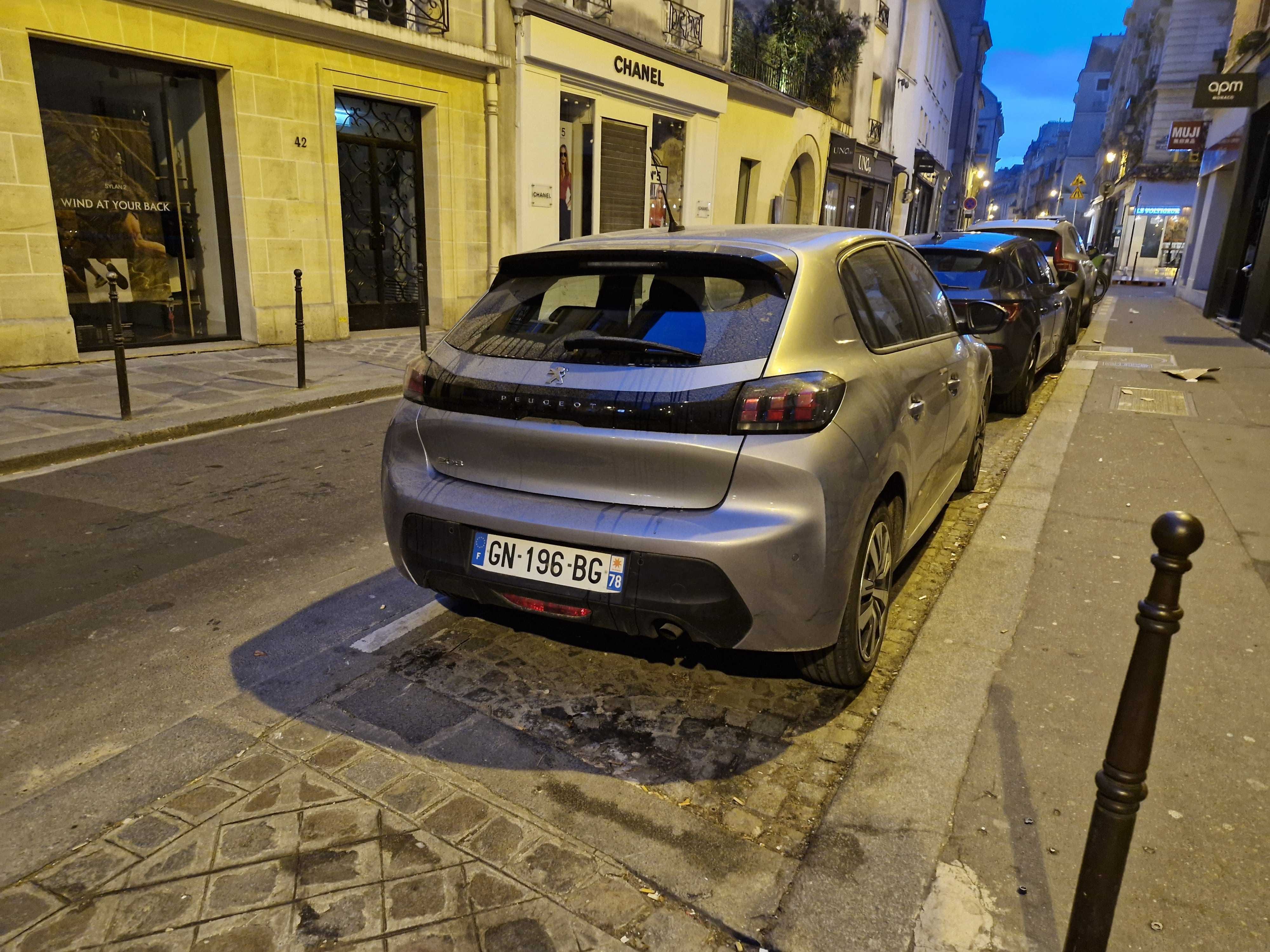 Peugeot 208 ACTIVE PACK PURETECH 75CH BVM avec GPS