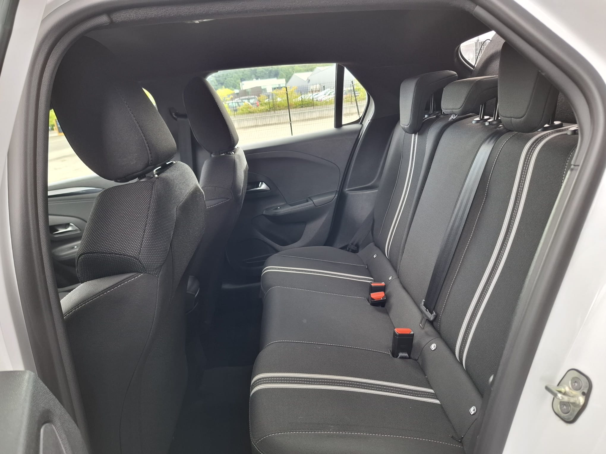 Opel Corsa met Audio- / iPod-ingang