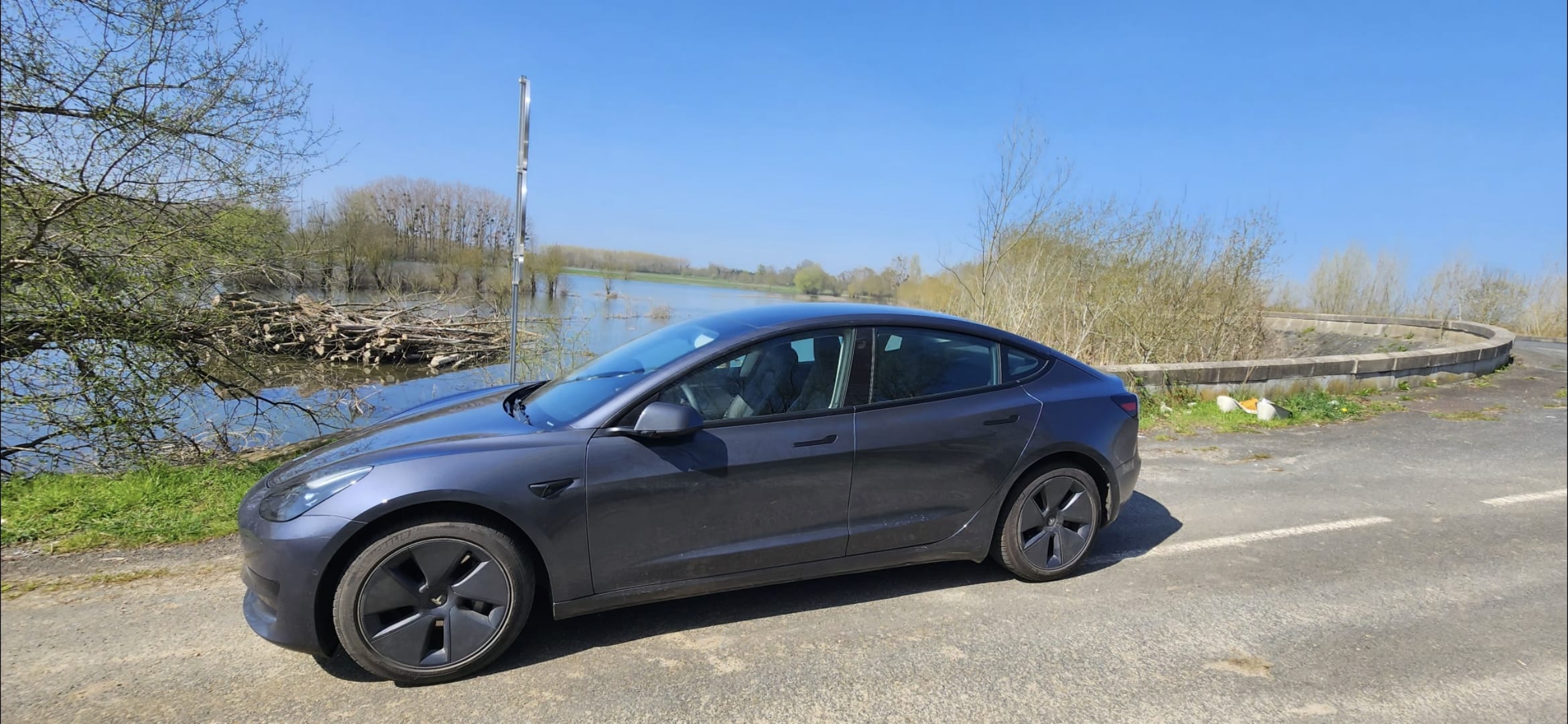 Tesla Model 3 Standard Range Plus avec Climatisation