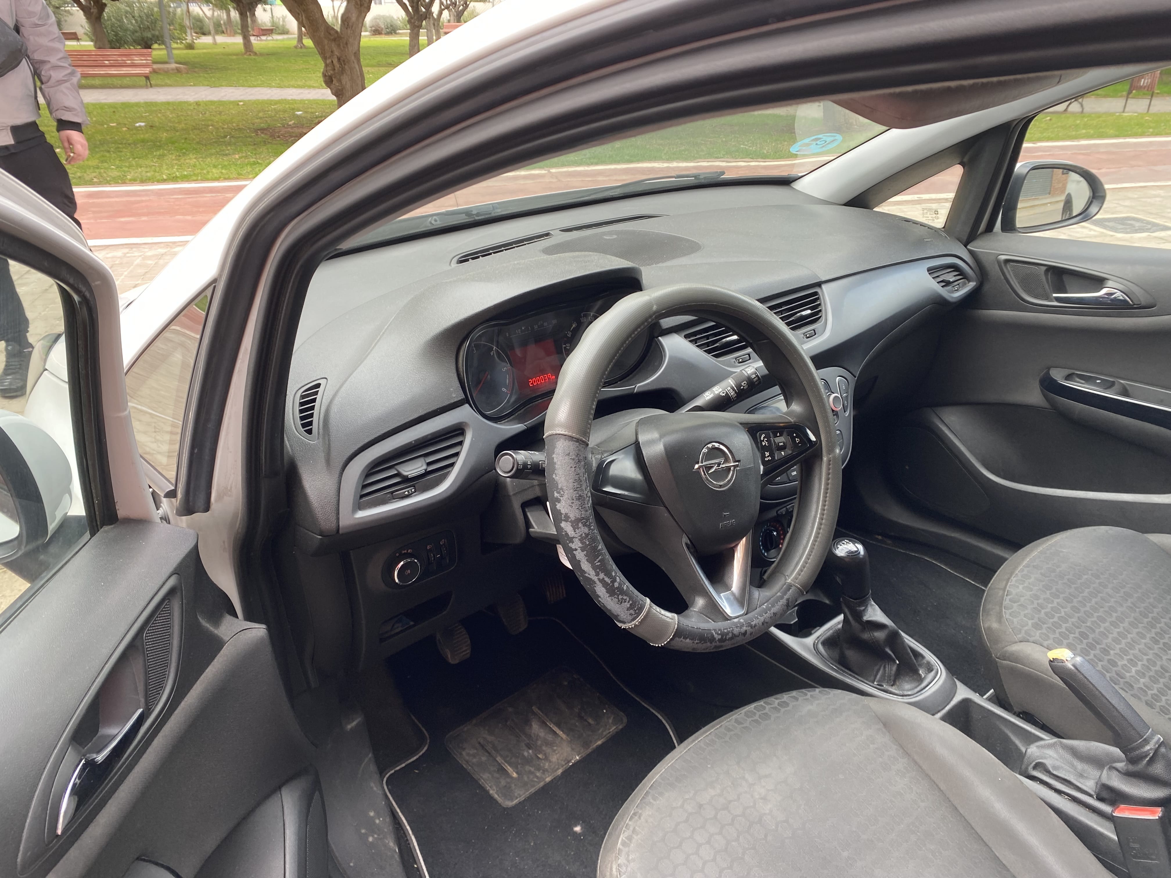 Opel Corsa-E con Audio Bluetooth