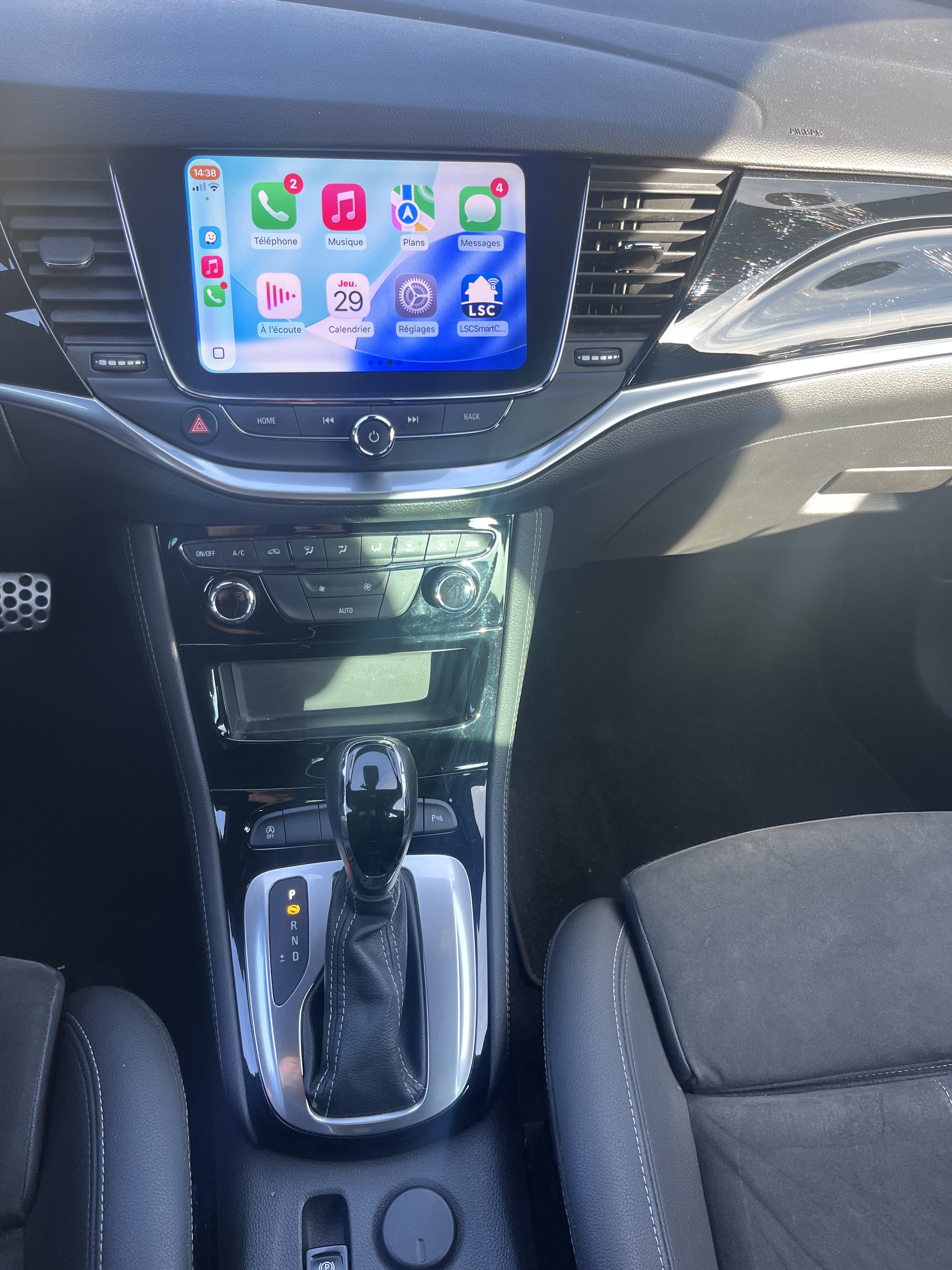 Opel Astra avec Audio Bluetooth