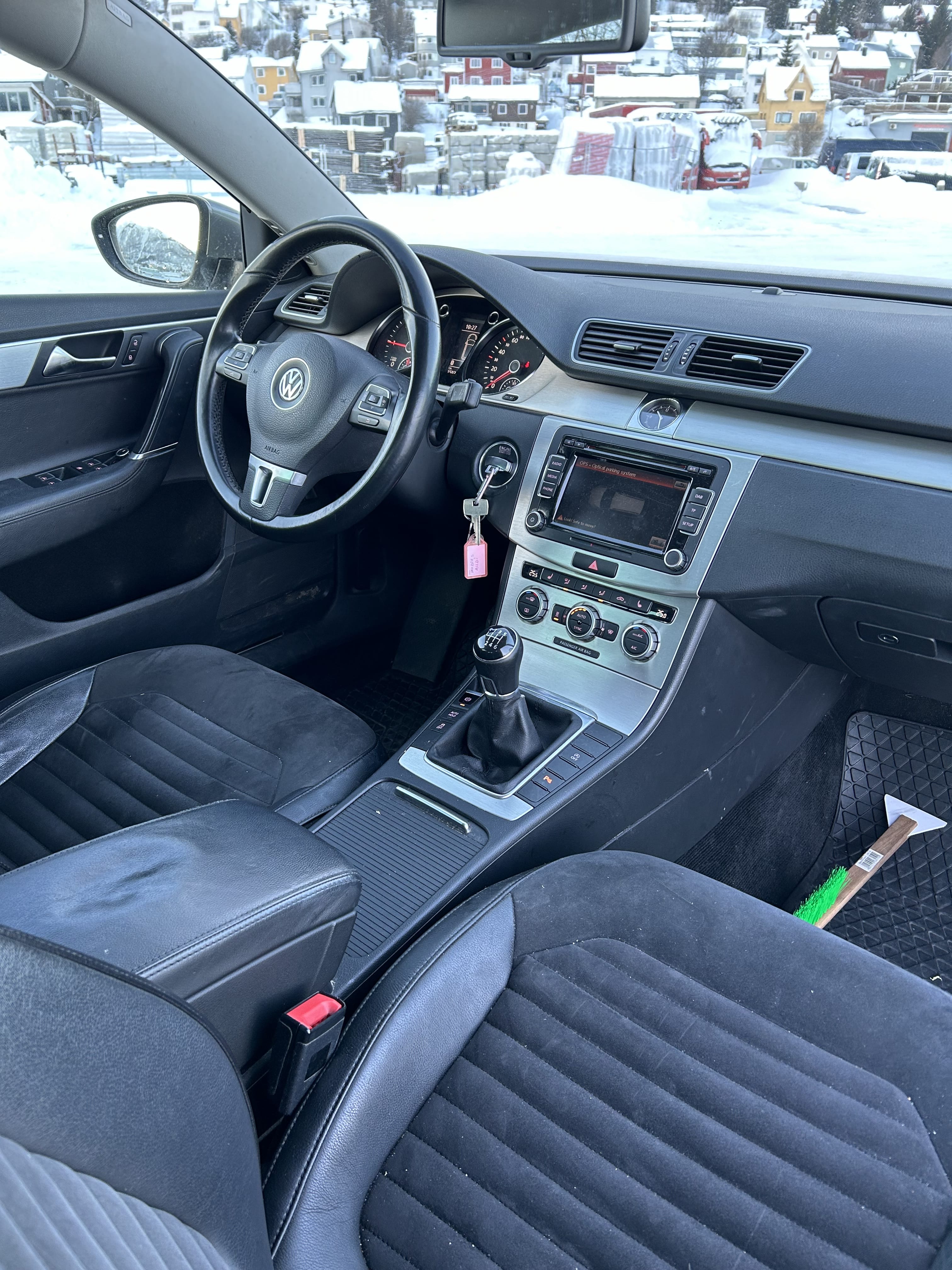 Volkswagen Passat avec Entrée audio / iPod