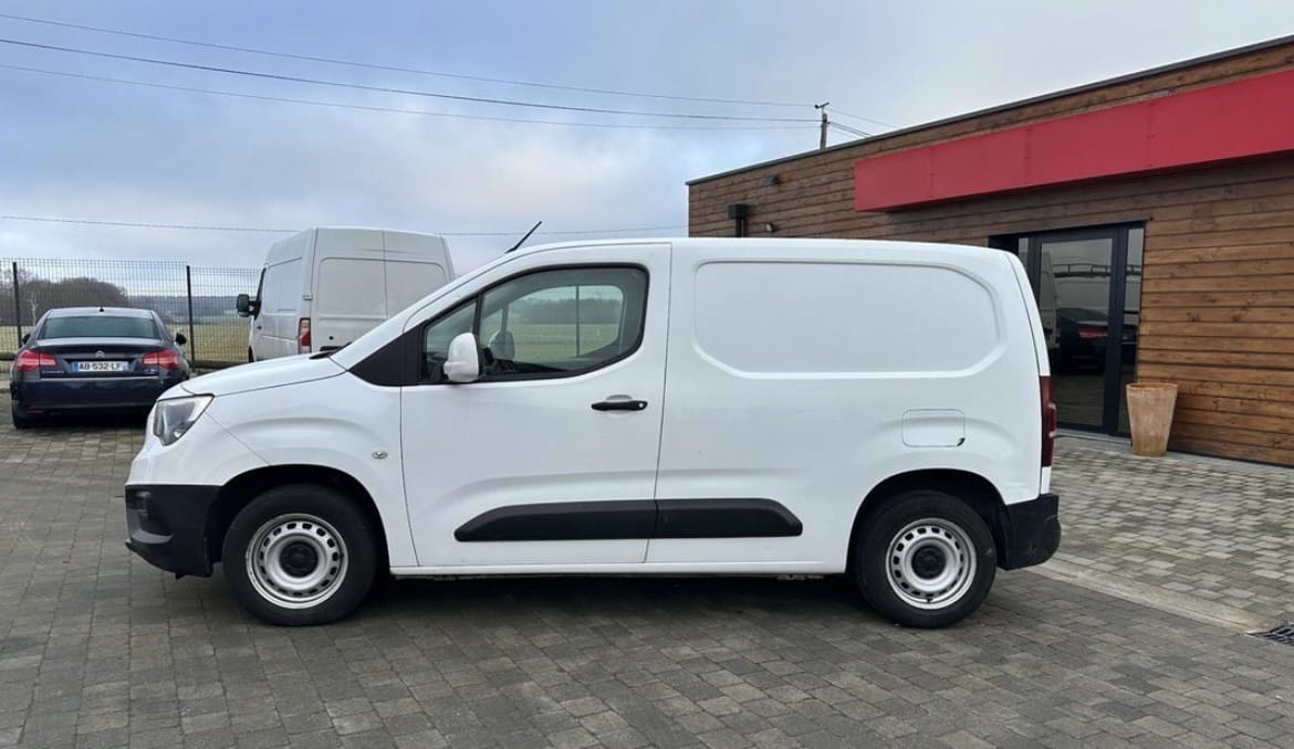 Opel Combo avec Climatisation