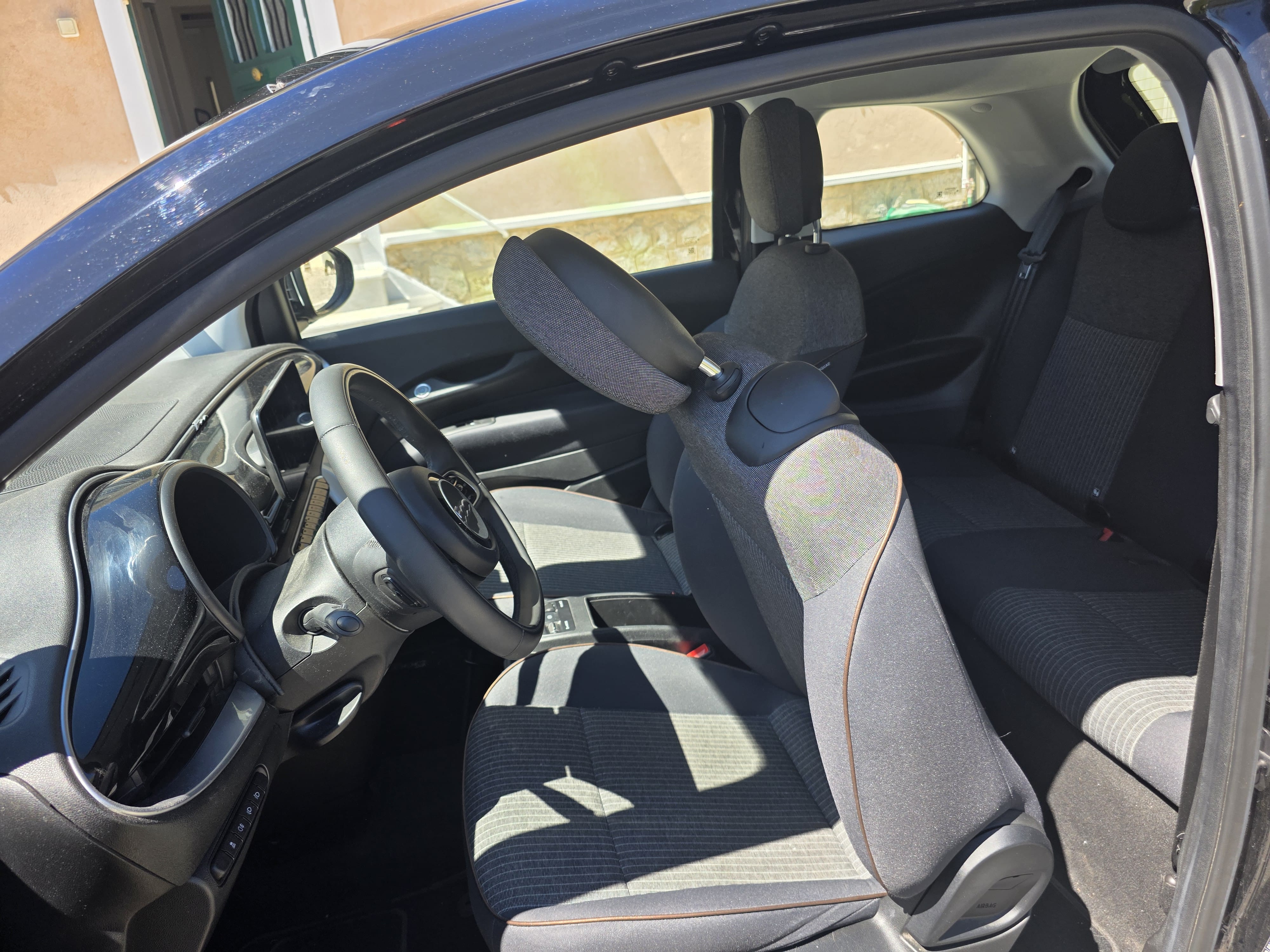 Fiat 500e avec Port USB