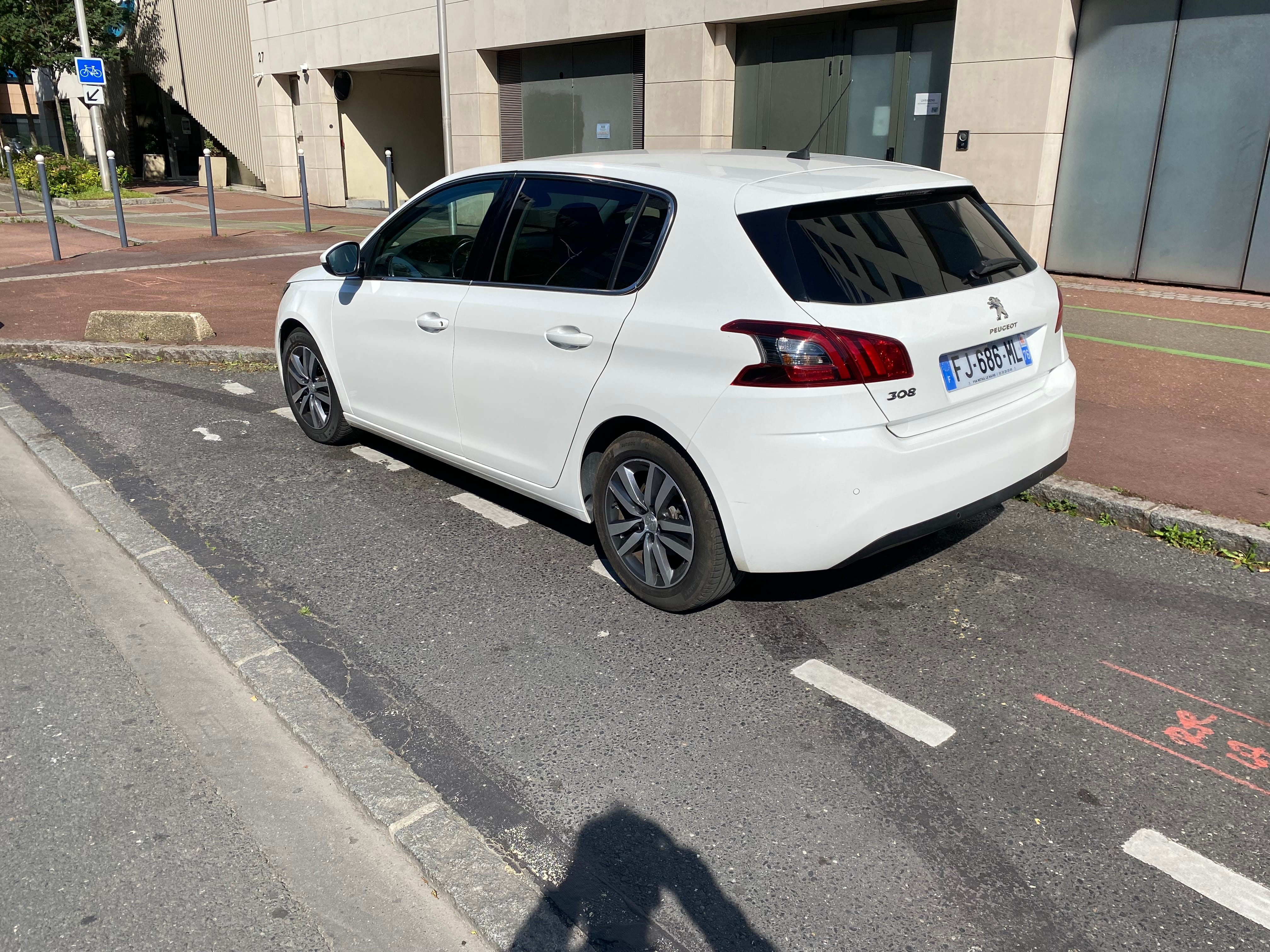 Peugeot 308 Essence avec Climatisation