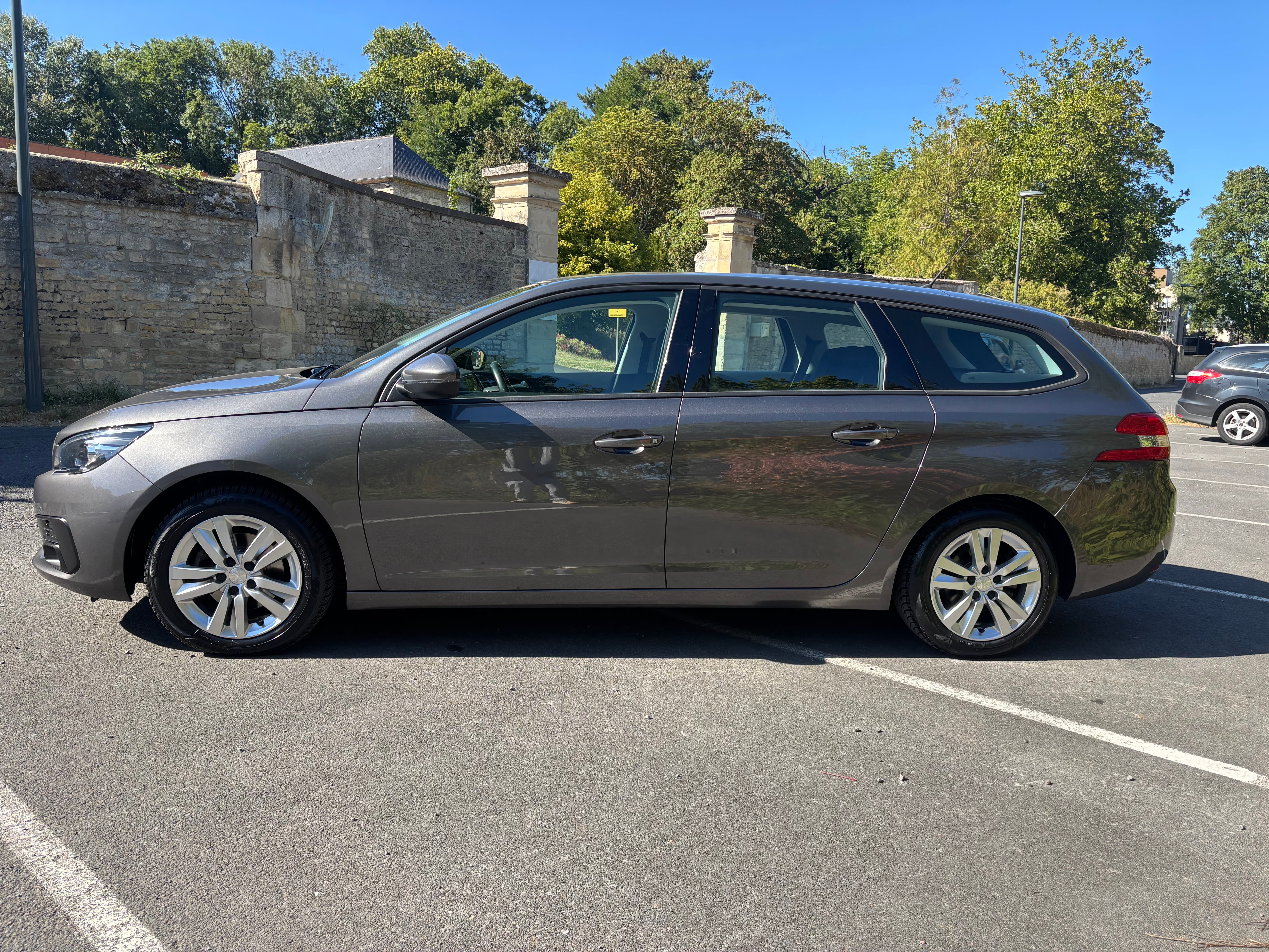 Peugeot 308 SW avec Climatisation