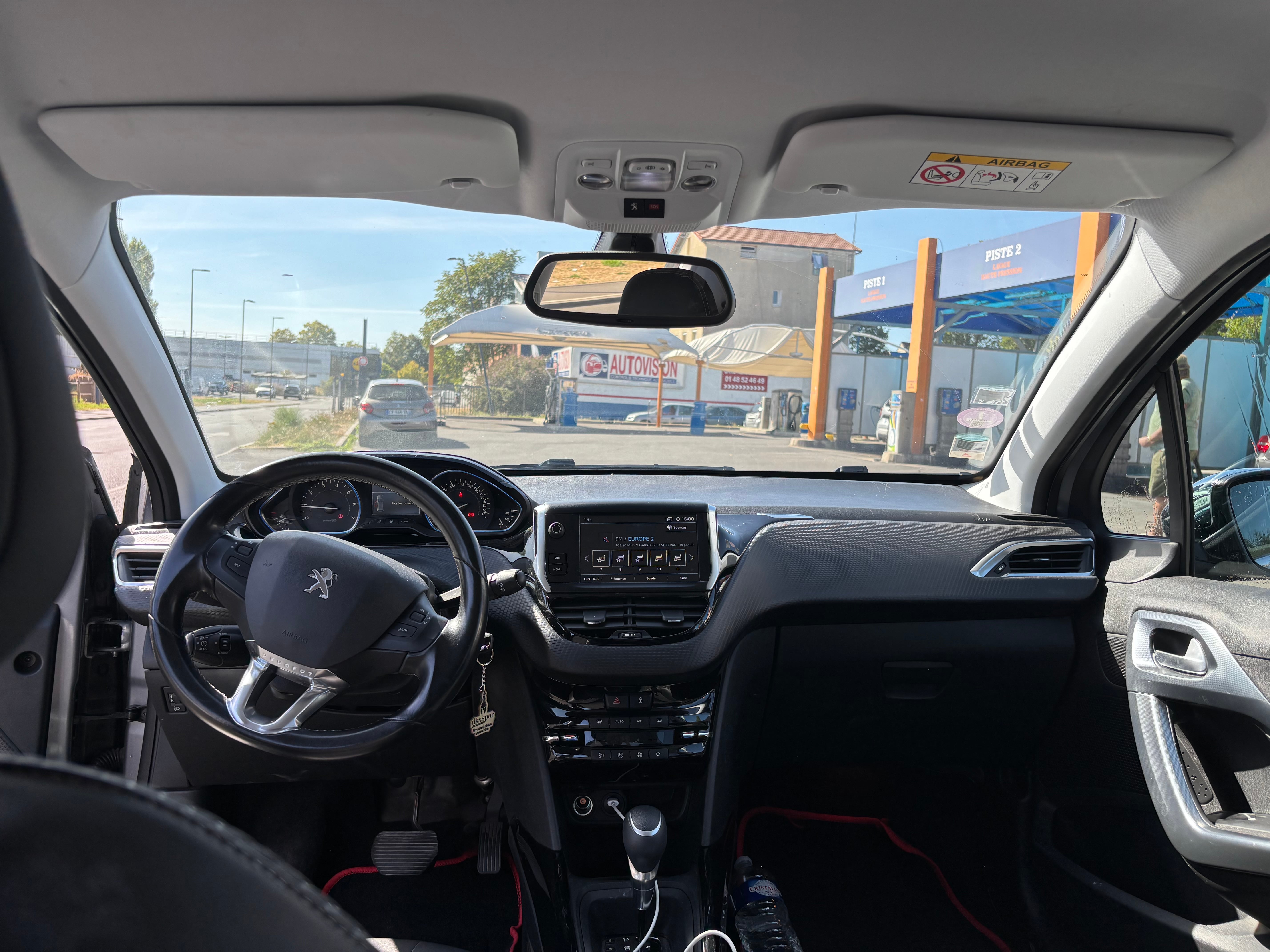 Peugeot 2008 avec Régulateur de vitesse