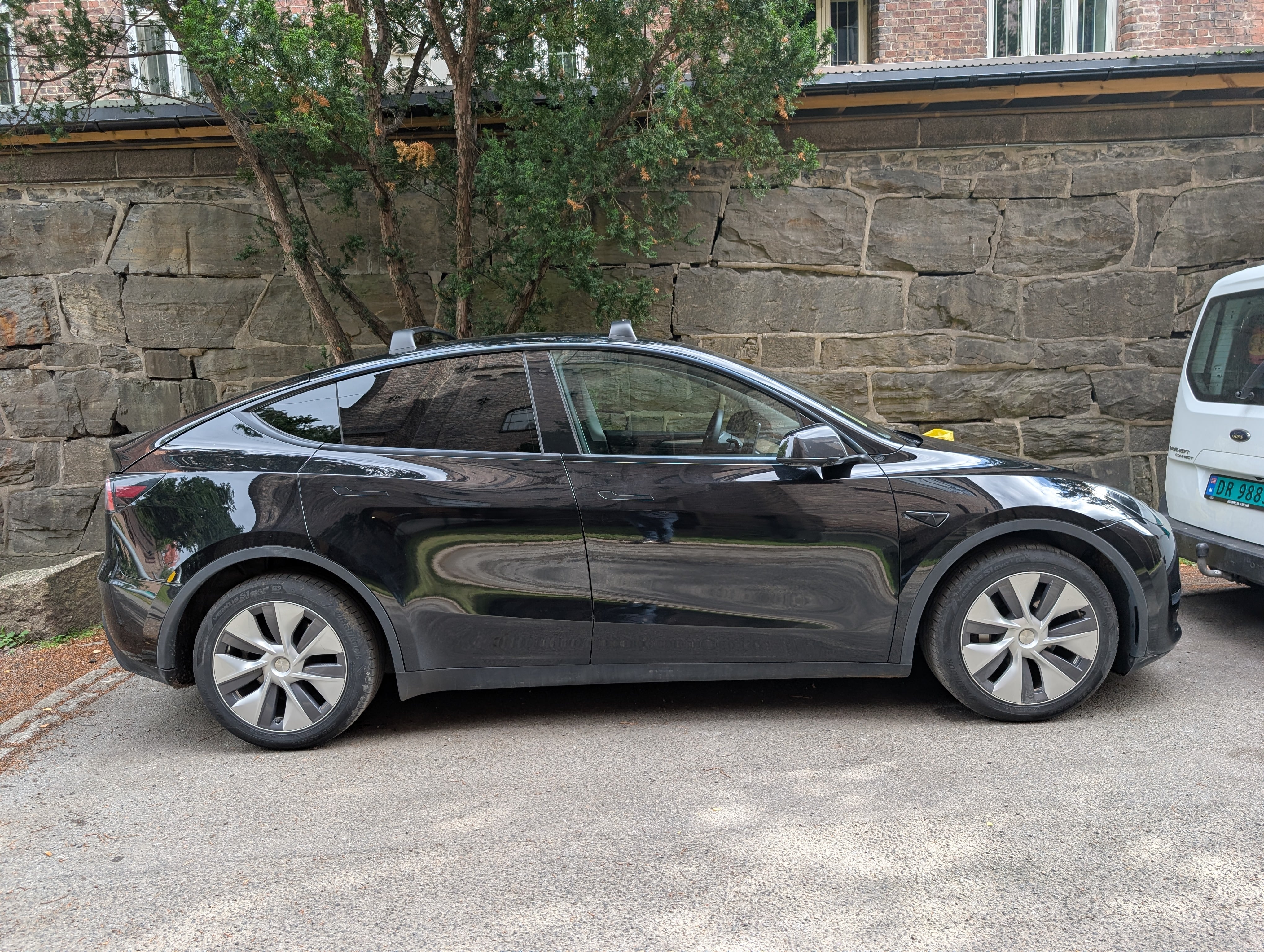 Tesla Model Y with Air conditioning