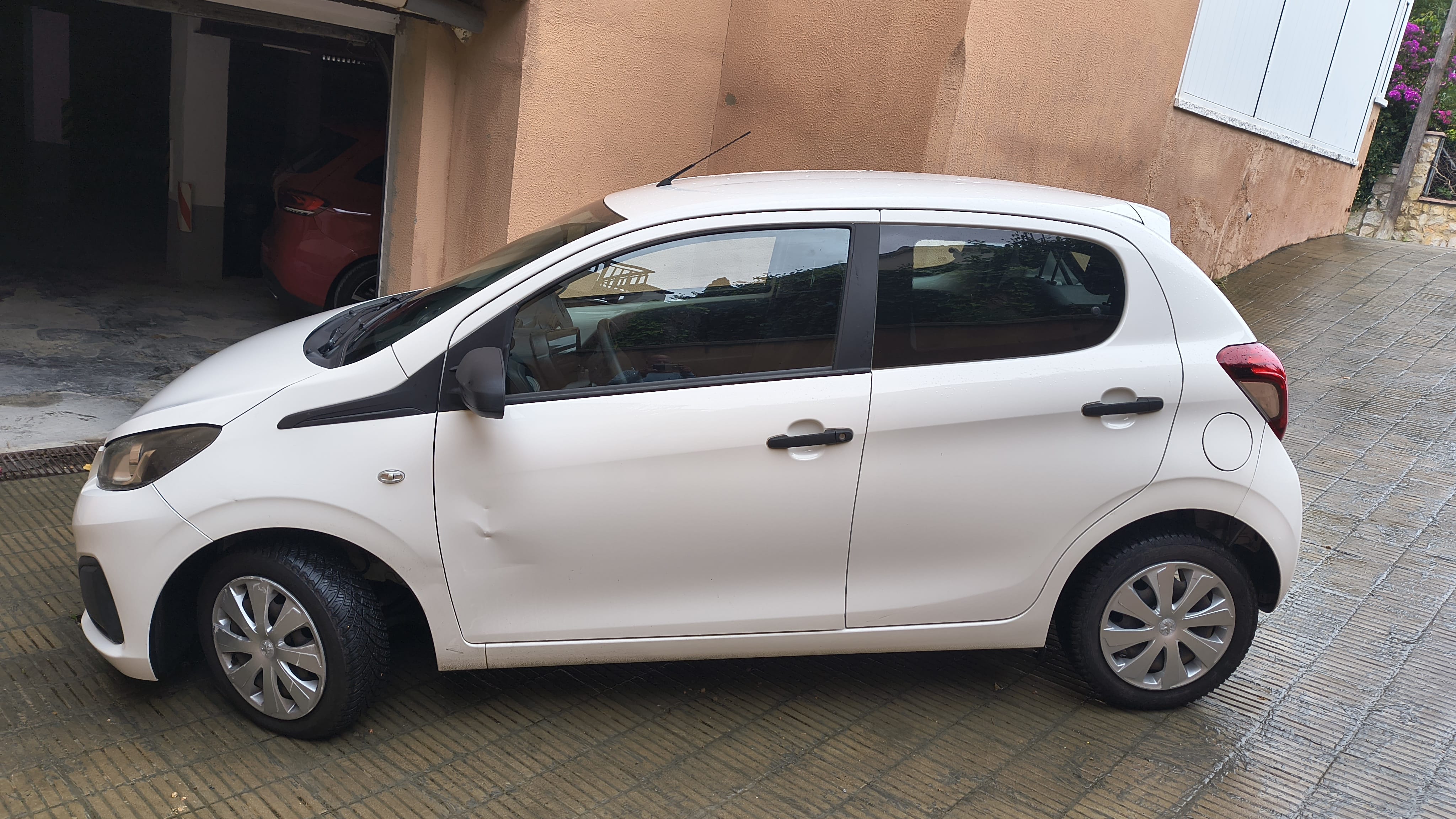 Peugeot 108 con Audio Bluetooth