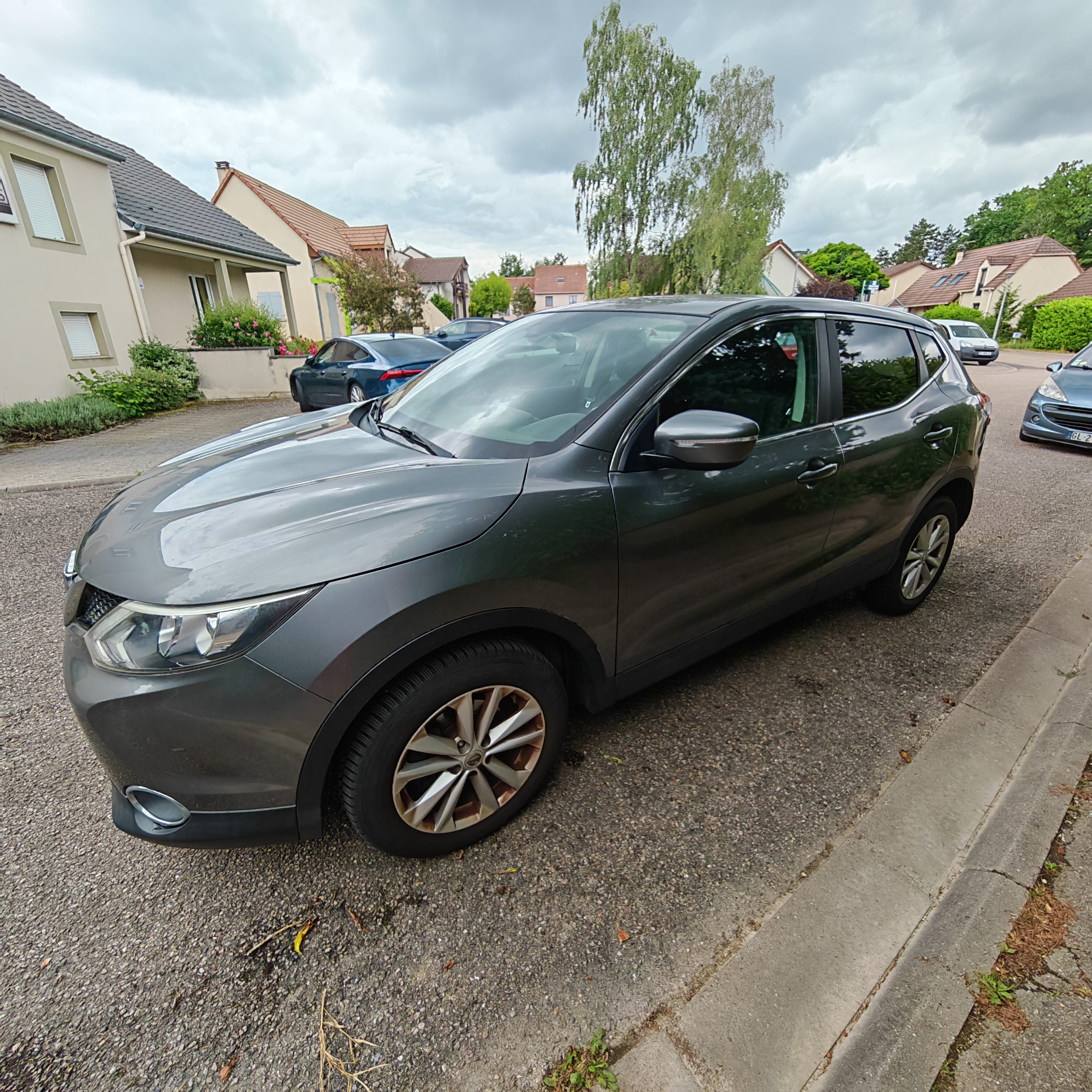 Nissan Qashqai, 2014, Essence 95