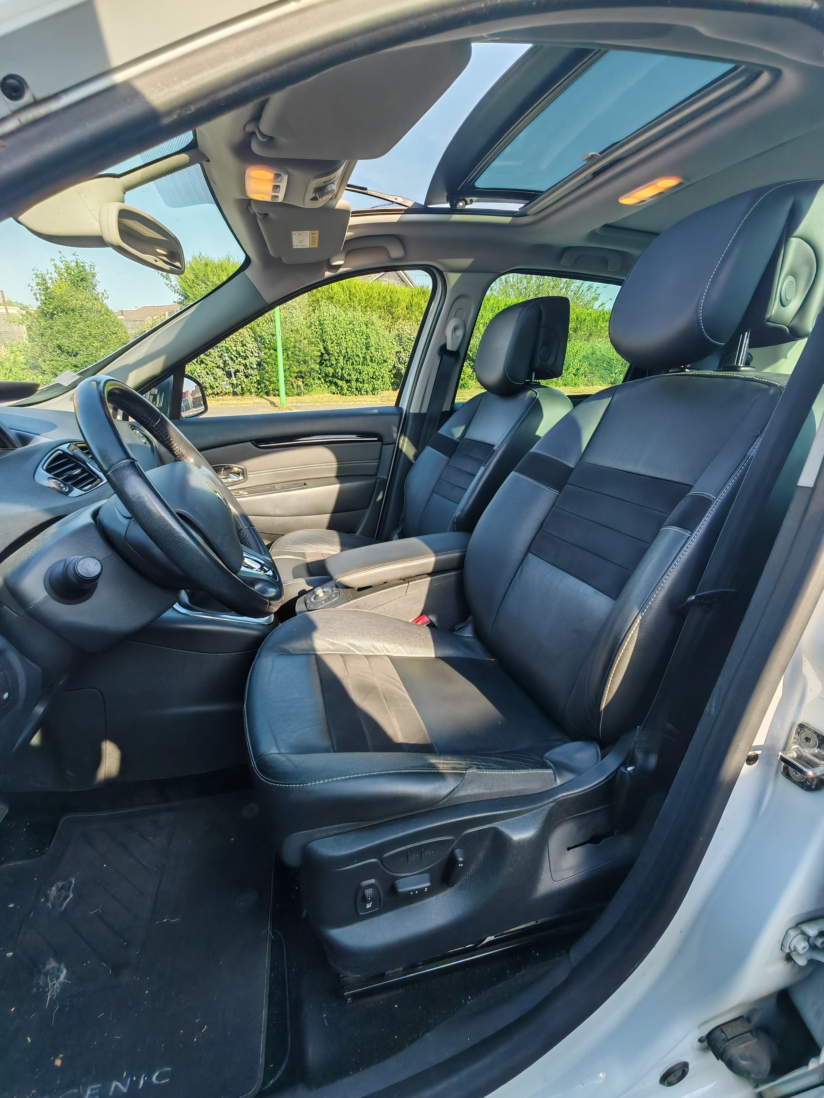 Renault Scenic avec GPS