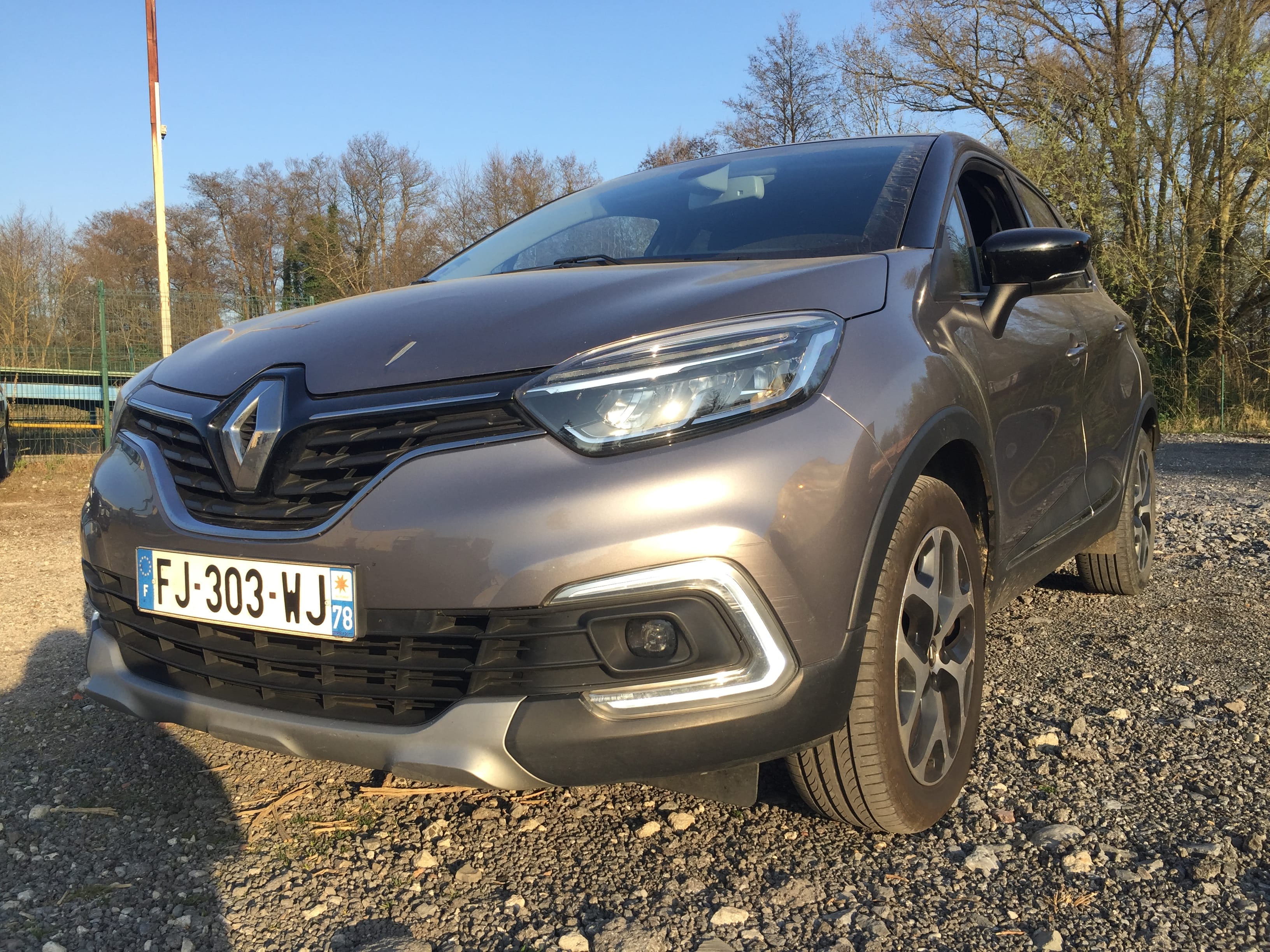 Renault Captur Ess 130CV *25016* FJ303WJ, 2019, Essence 95