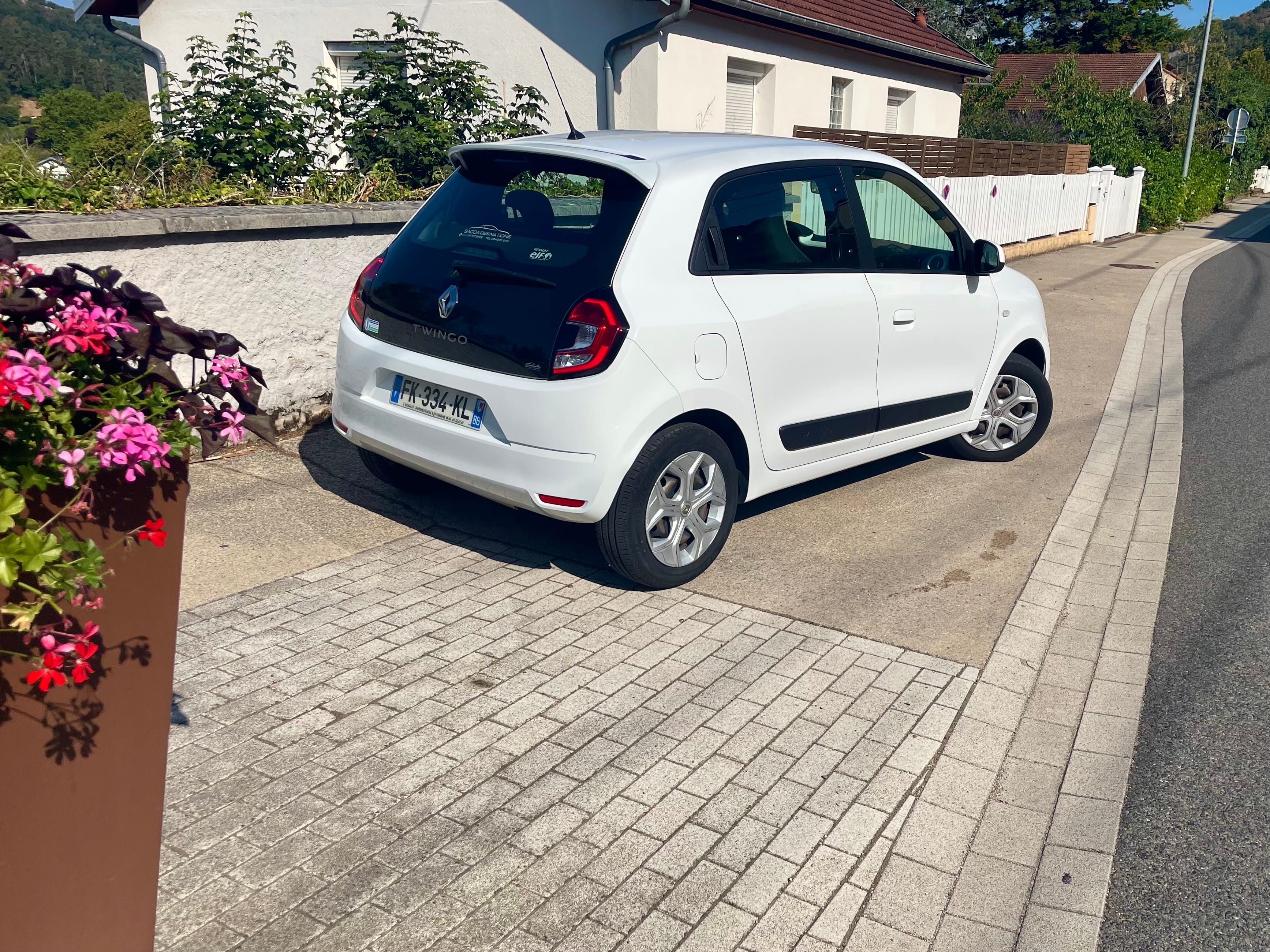Renault Twingo 1.0 SCe 75 avec Climatisation