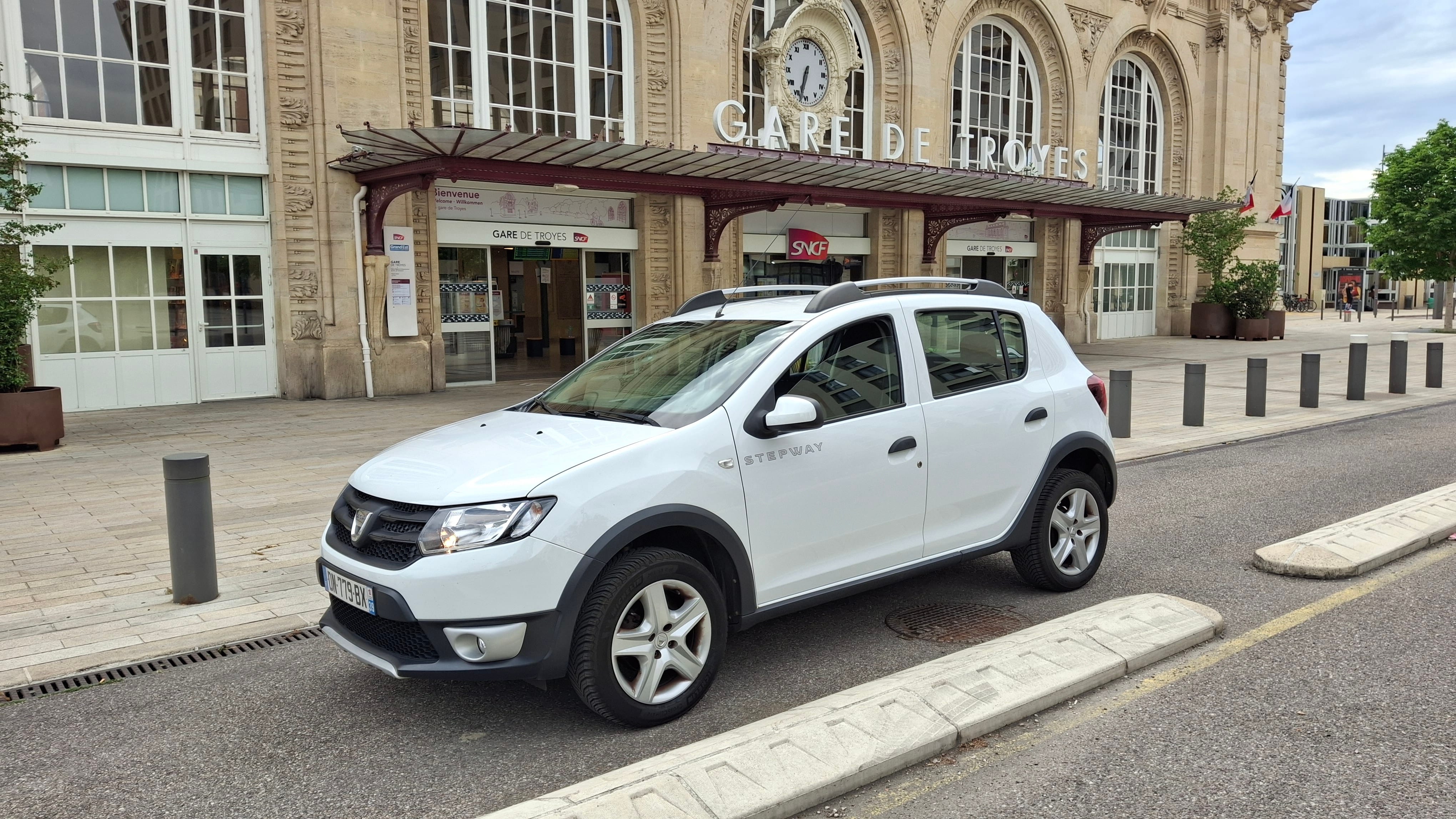 Dacia Sandero Stepway 0.9 tce, 2015, Essence 95