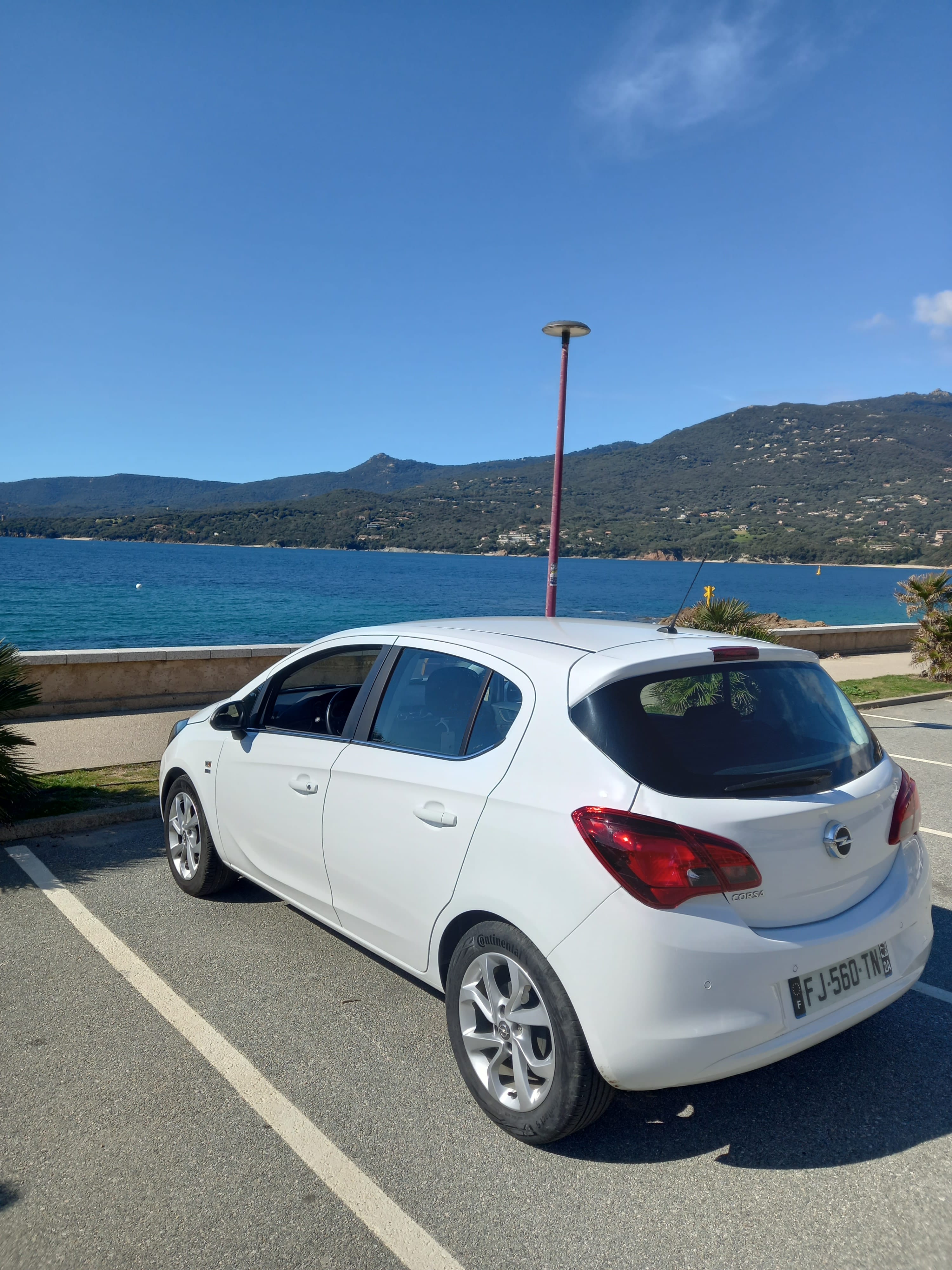 Opel Corsa avec Régulateur de vitesse