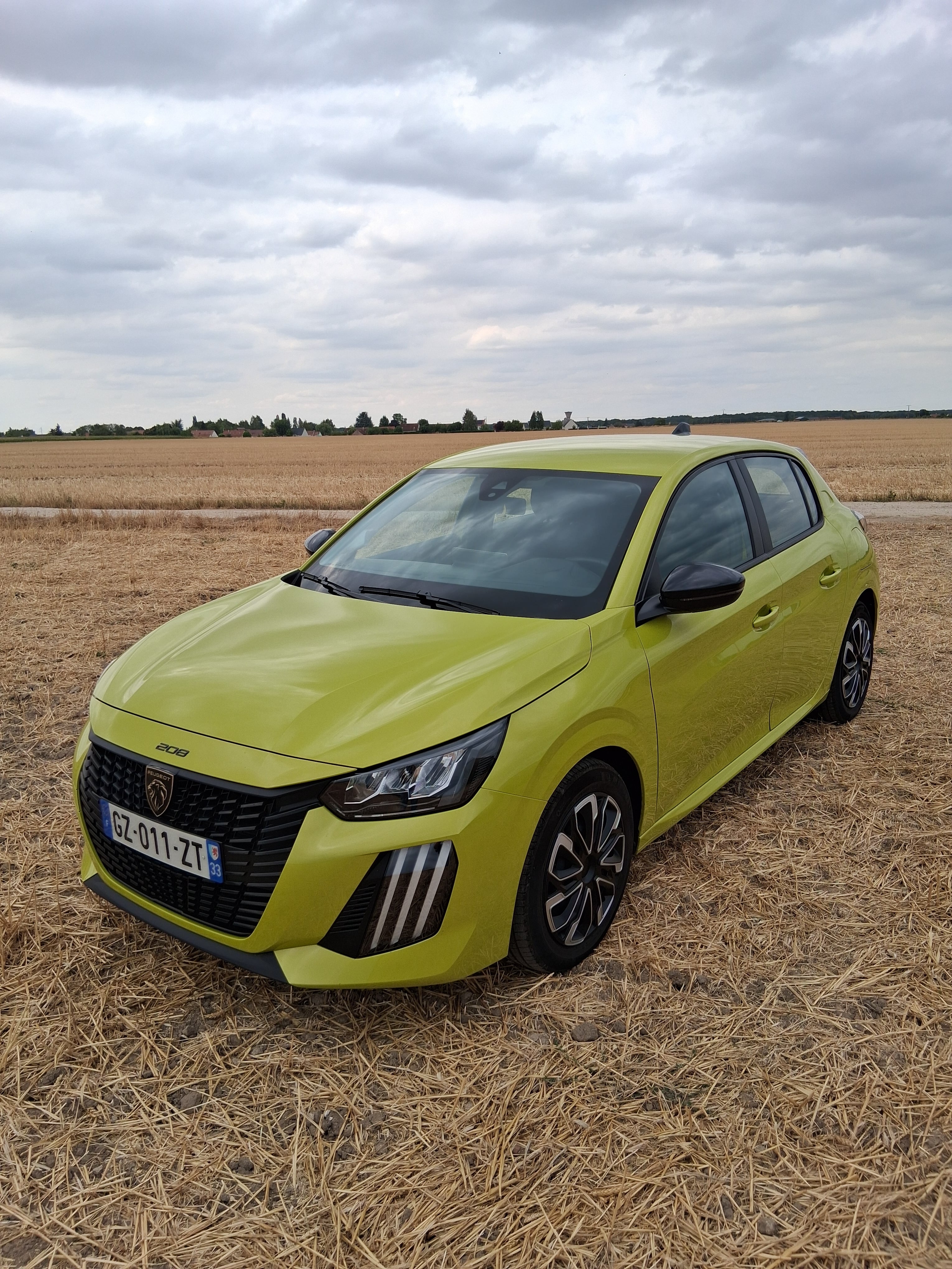 Peugeot 208 avec Climatisation
