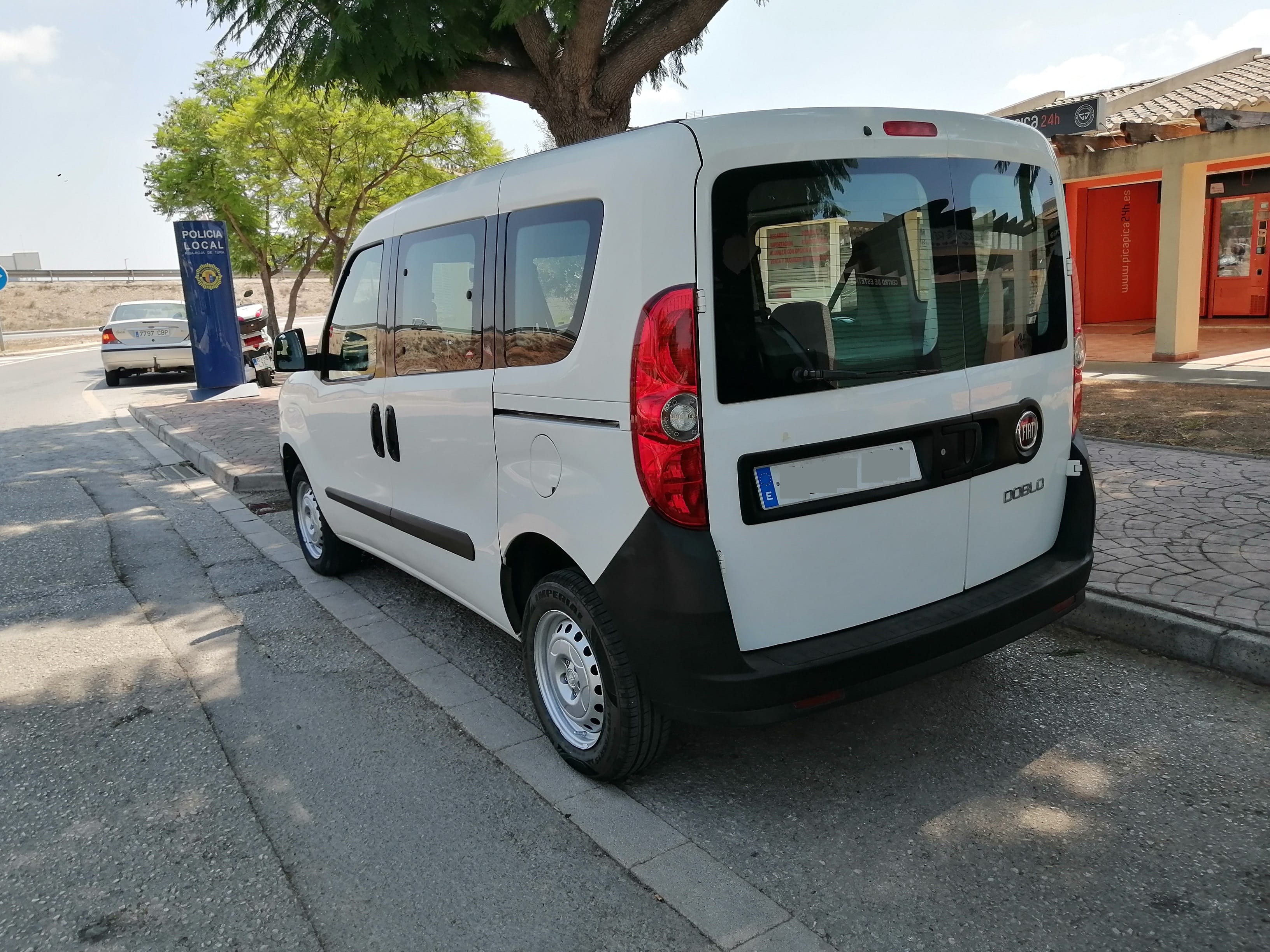 Fiat Doblo con Control de velocidad
