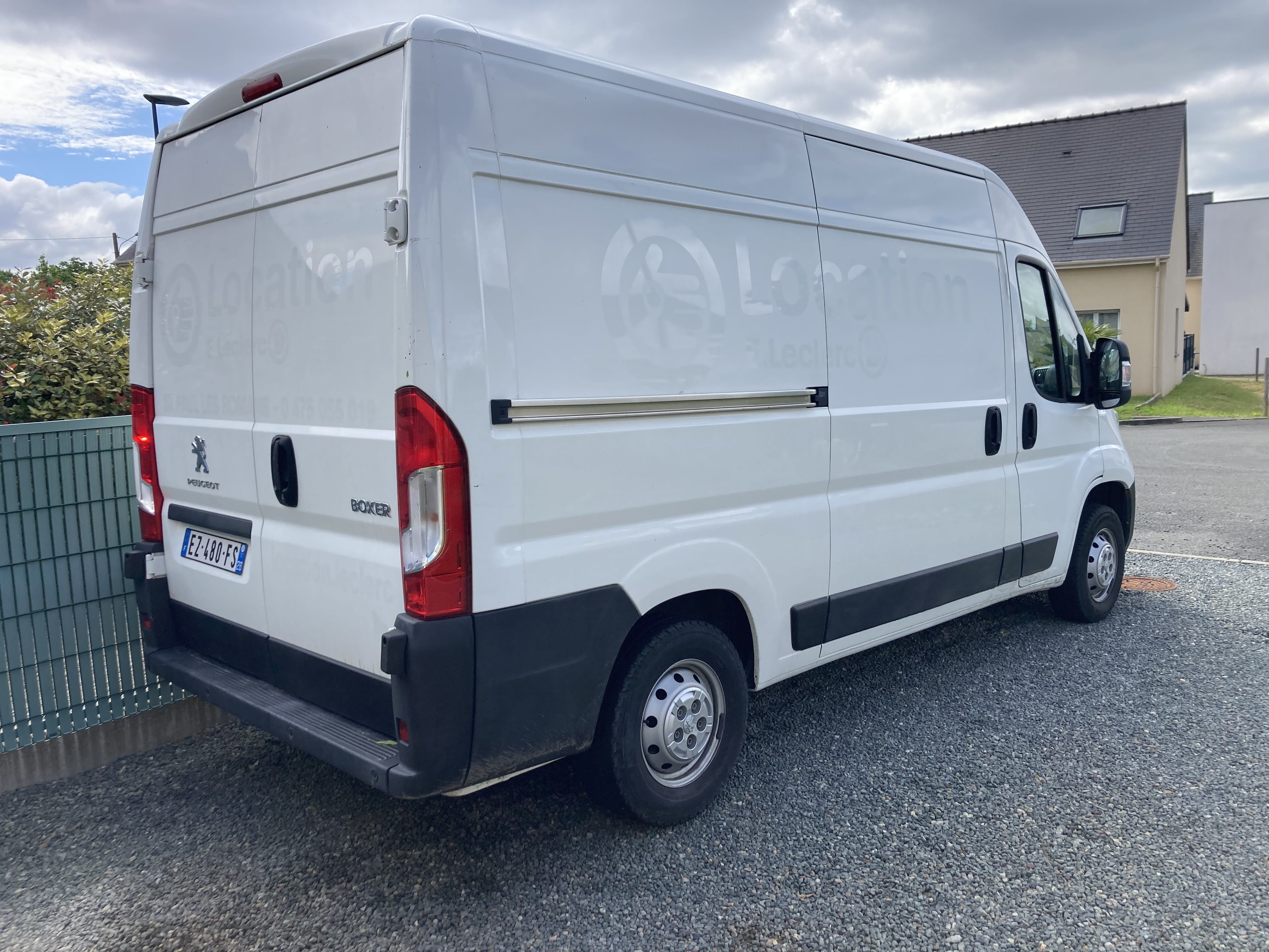Peugeot Boxer L2H2 2.3 BlueHDI avec GPS