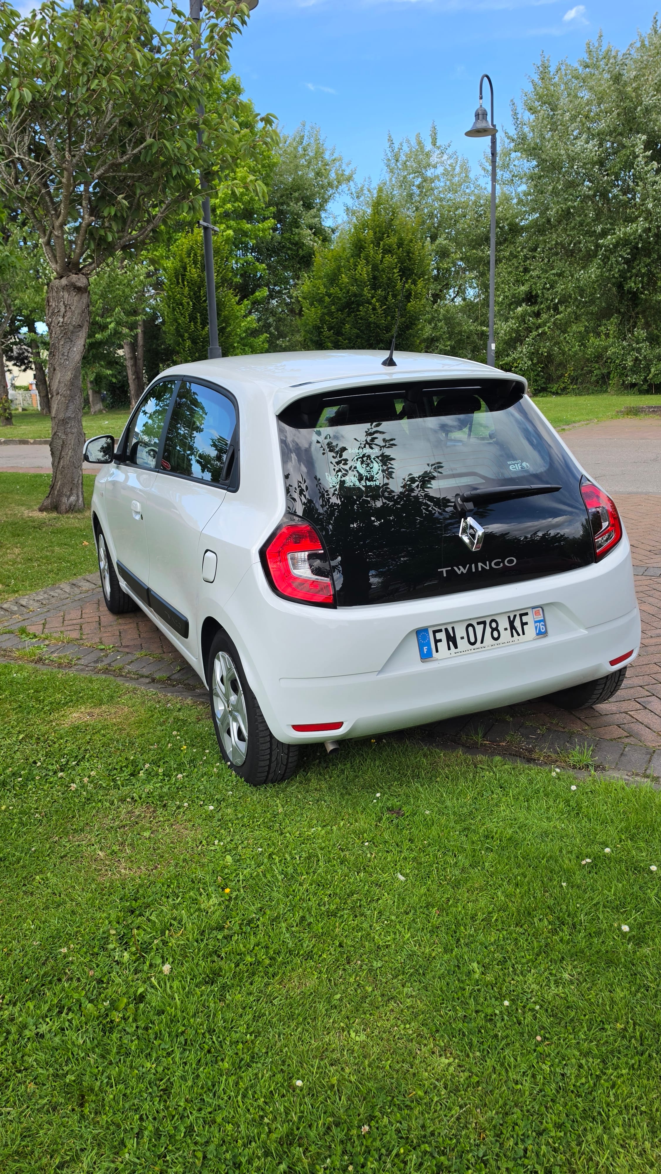 Renault Twingo III avec Régulateur de vitesse