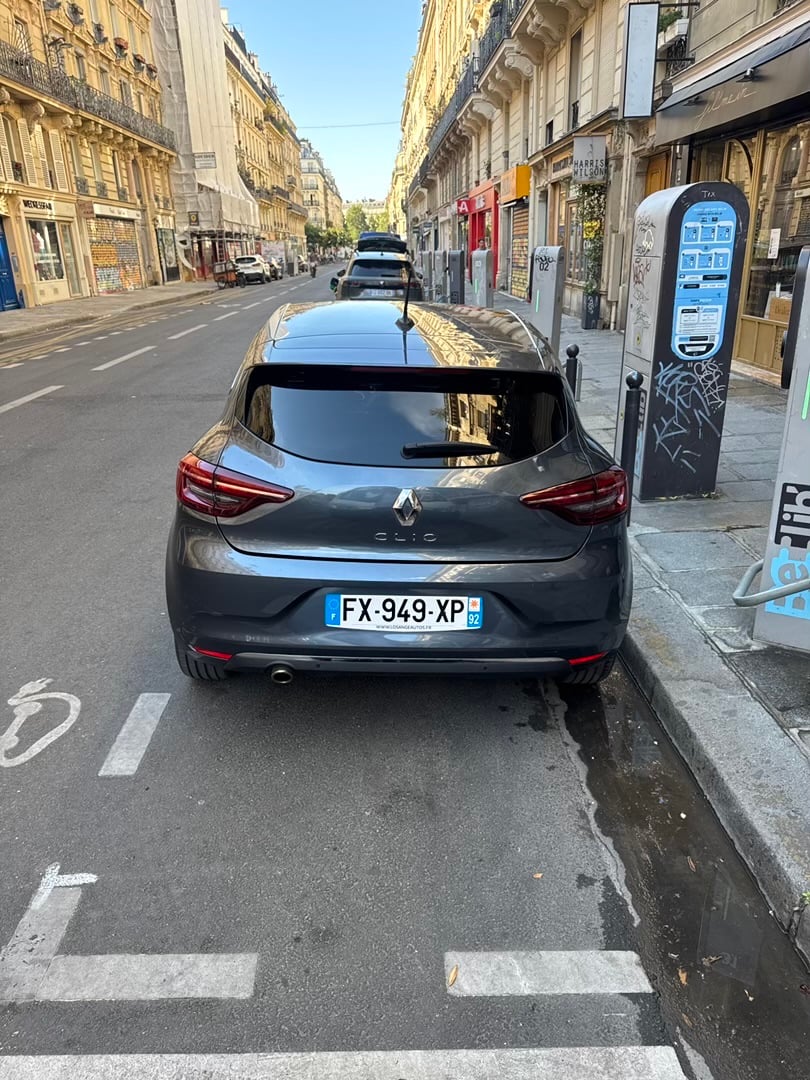 Renault Clio 1l tce 100 chevaux, 2020, Essence 98