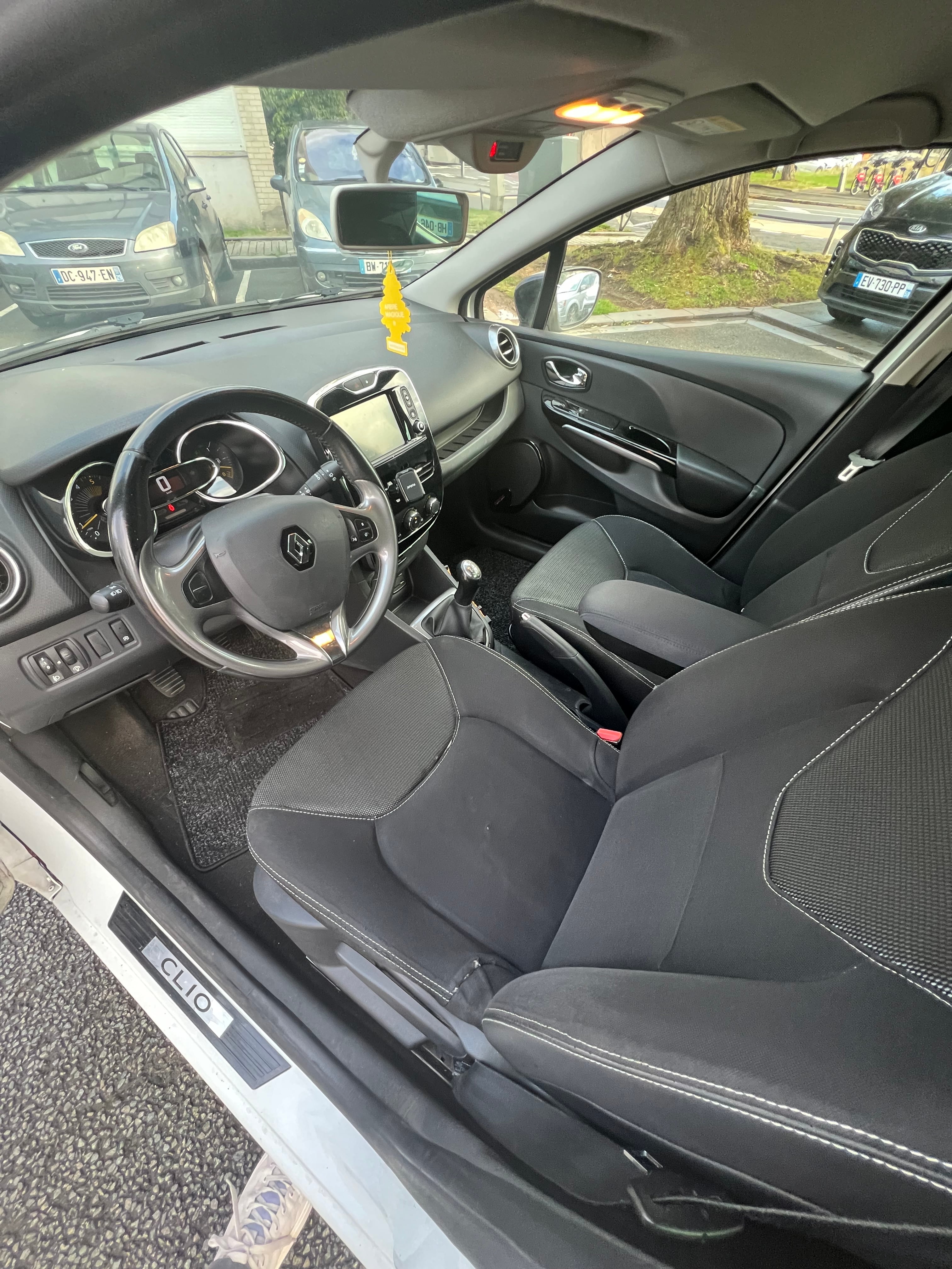 Renault Clio 1.5dci avec Régulateur de vitesse