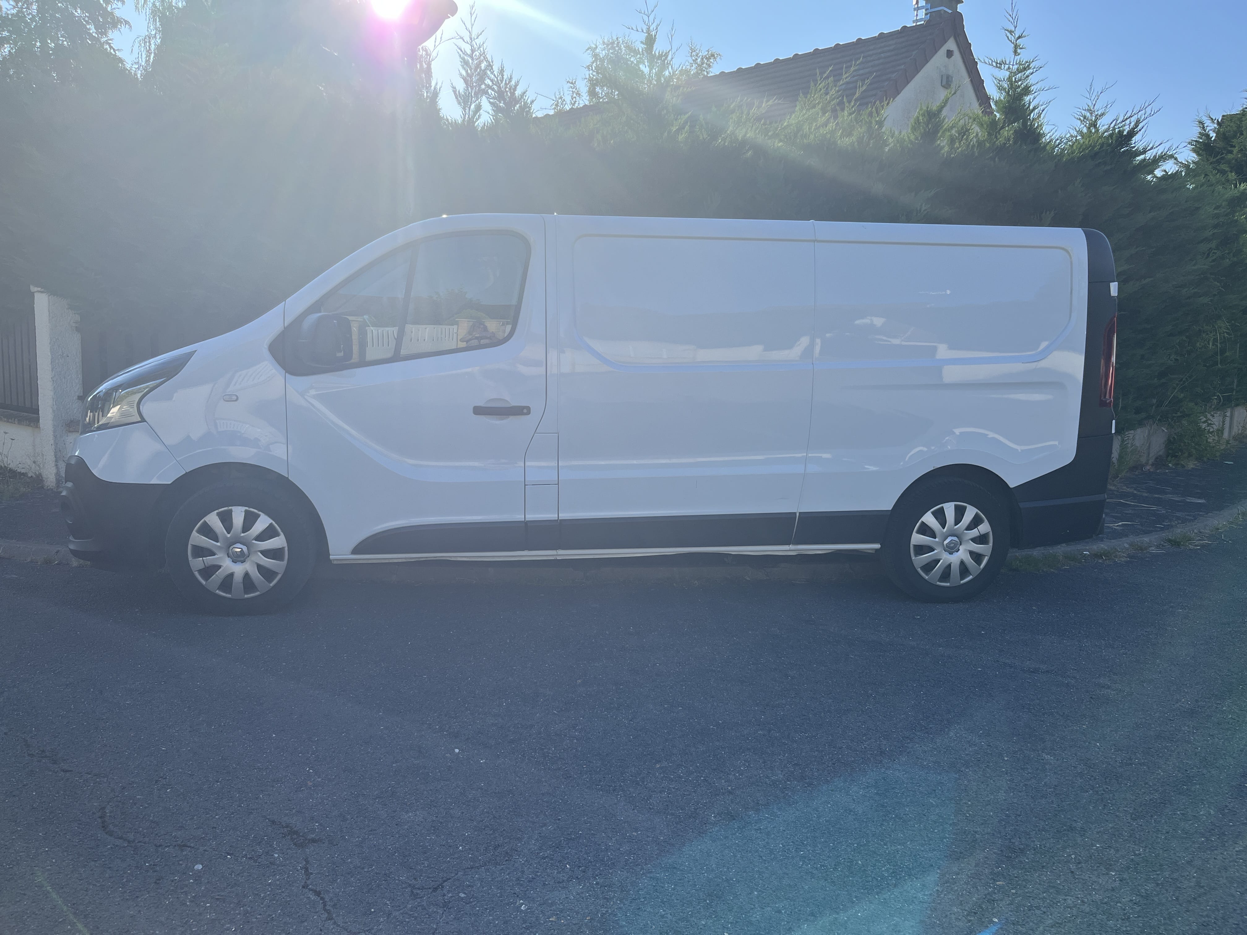 Renault Trafic L2H1  1.6 dci 120 non fumeur avec Climatisation