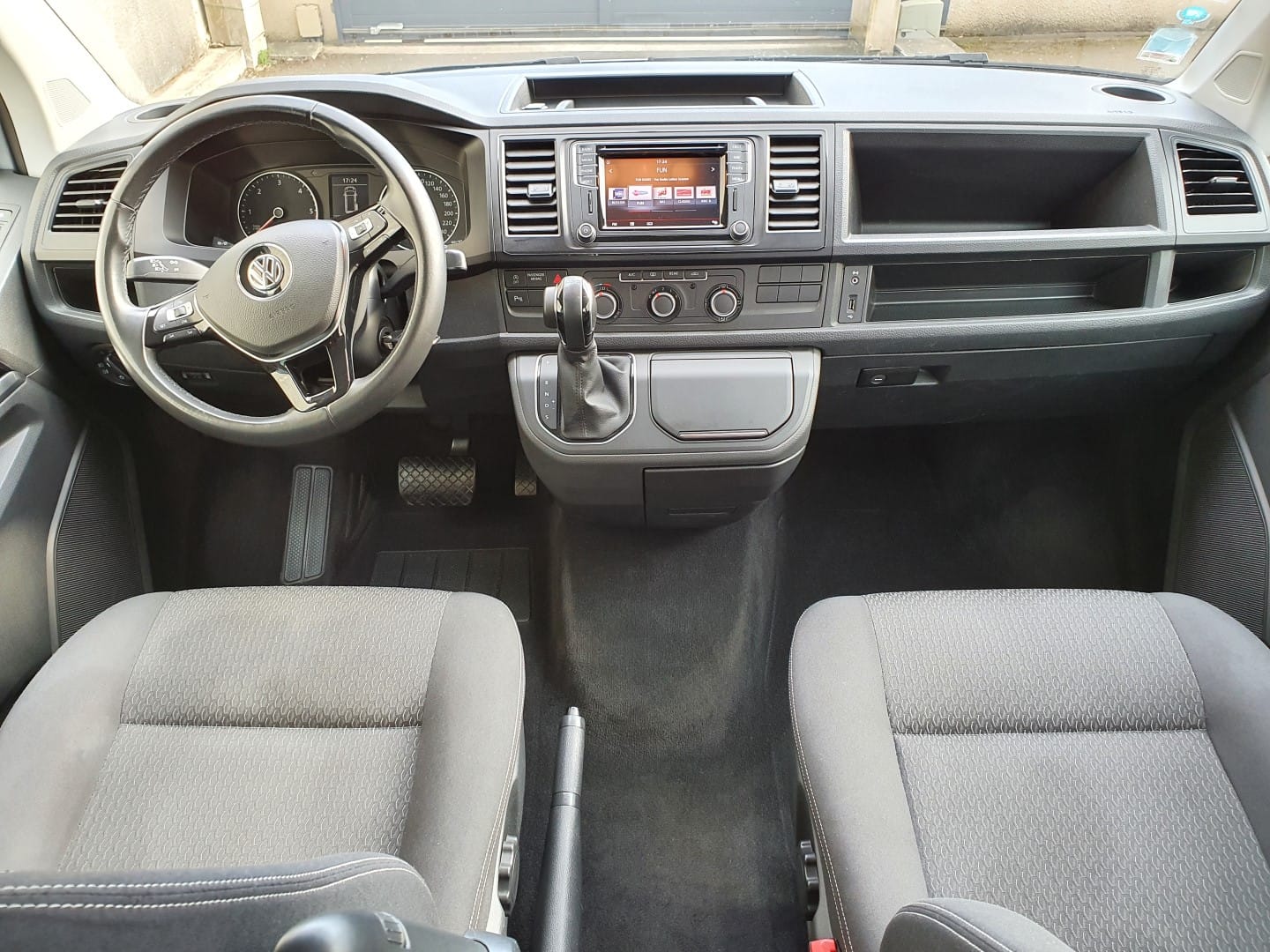 Volkswagen Multivan 150CV avec GPS