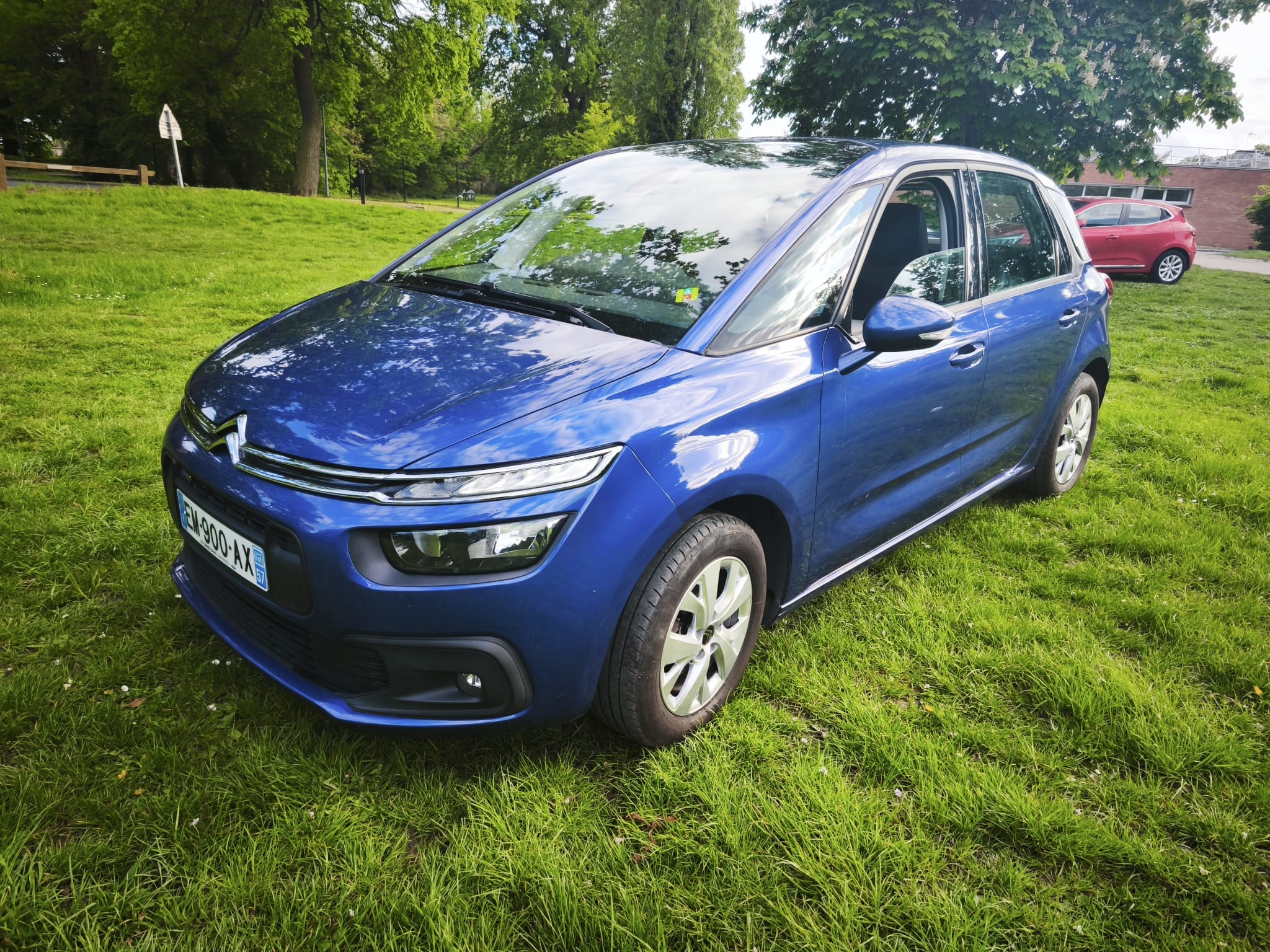Citroen C4 Picasso, 2017, Essence 98