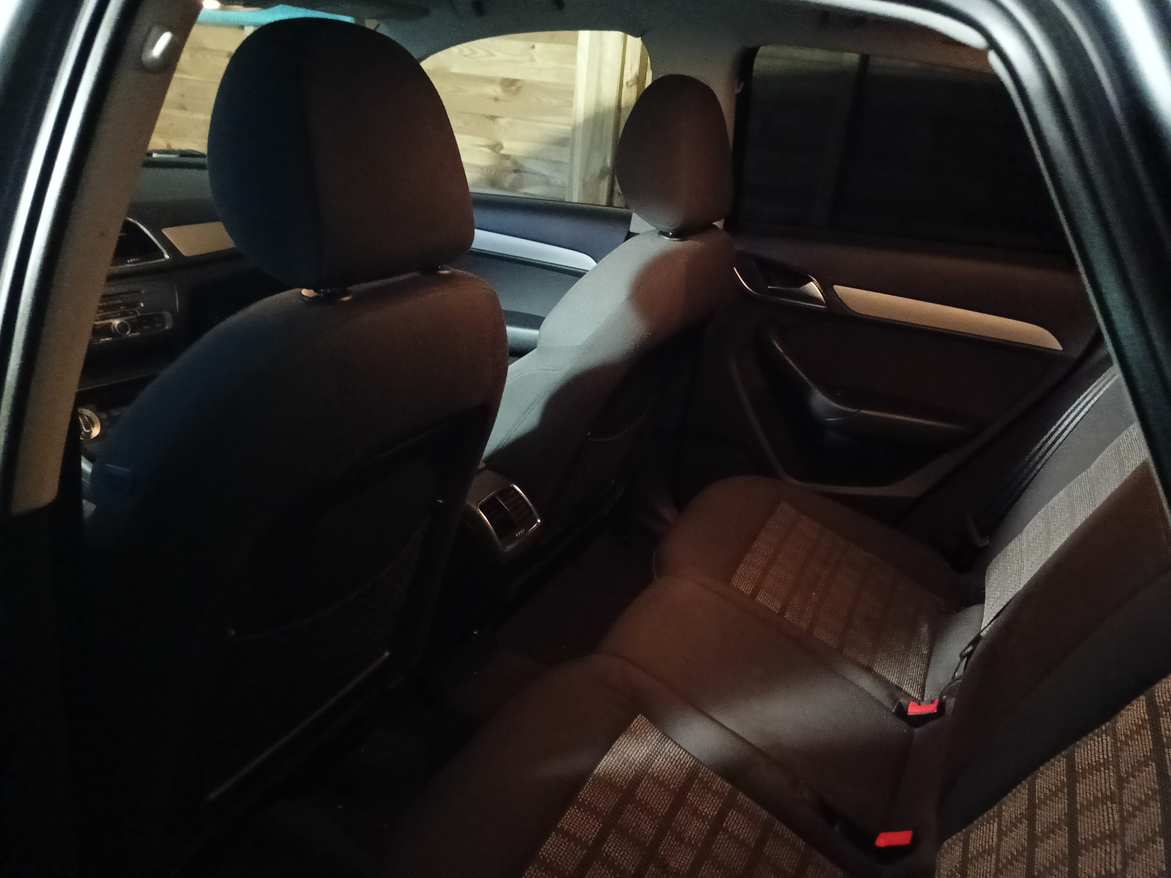 Audi Q3 avec Entrée audio / iPod