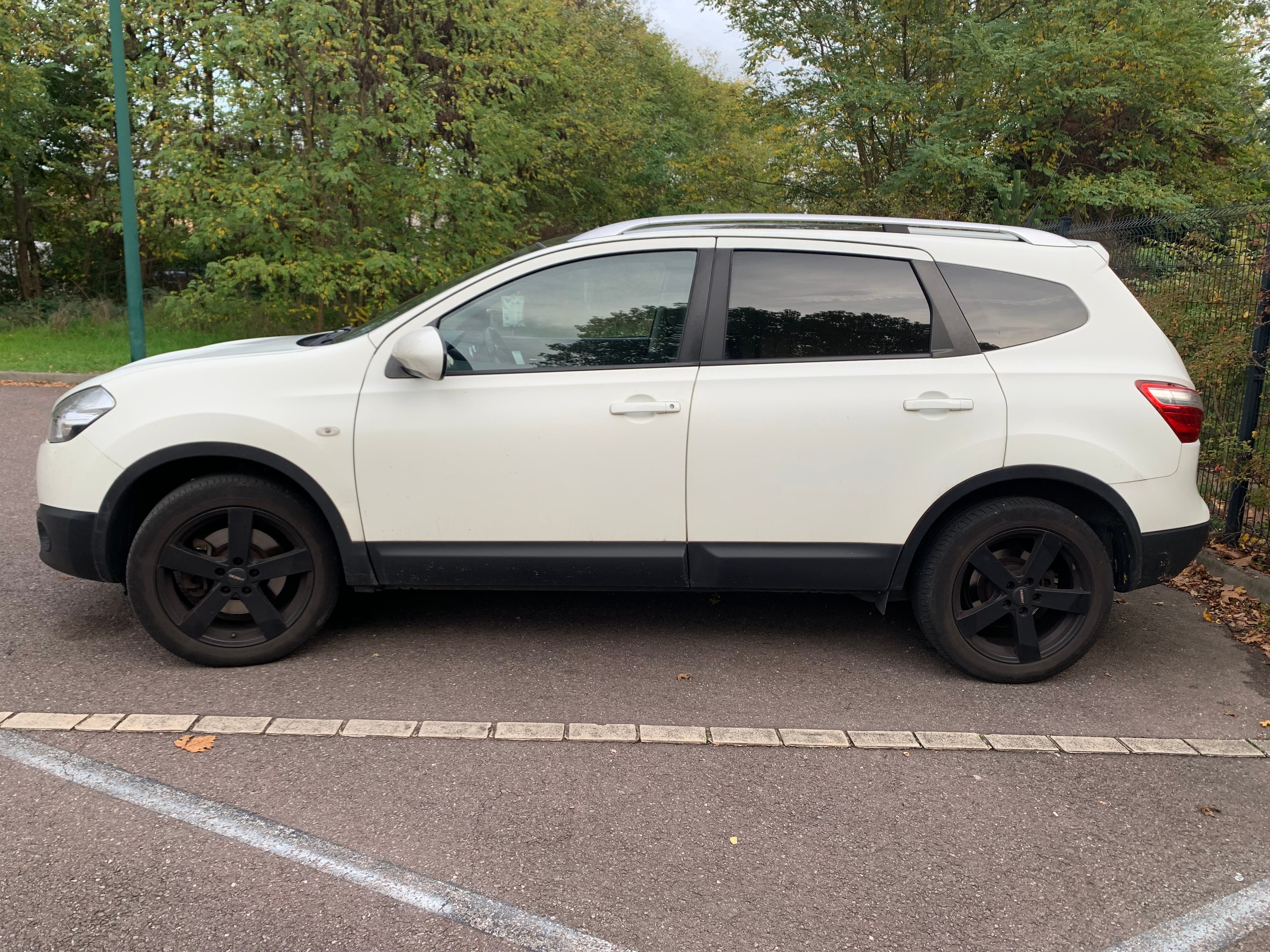 Nissan Qashqai+2 avec GPS