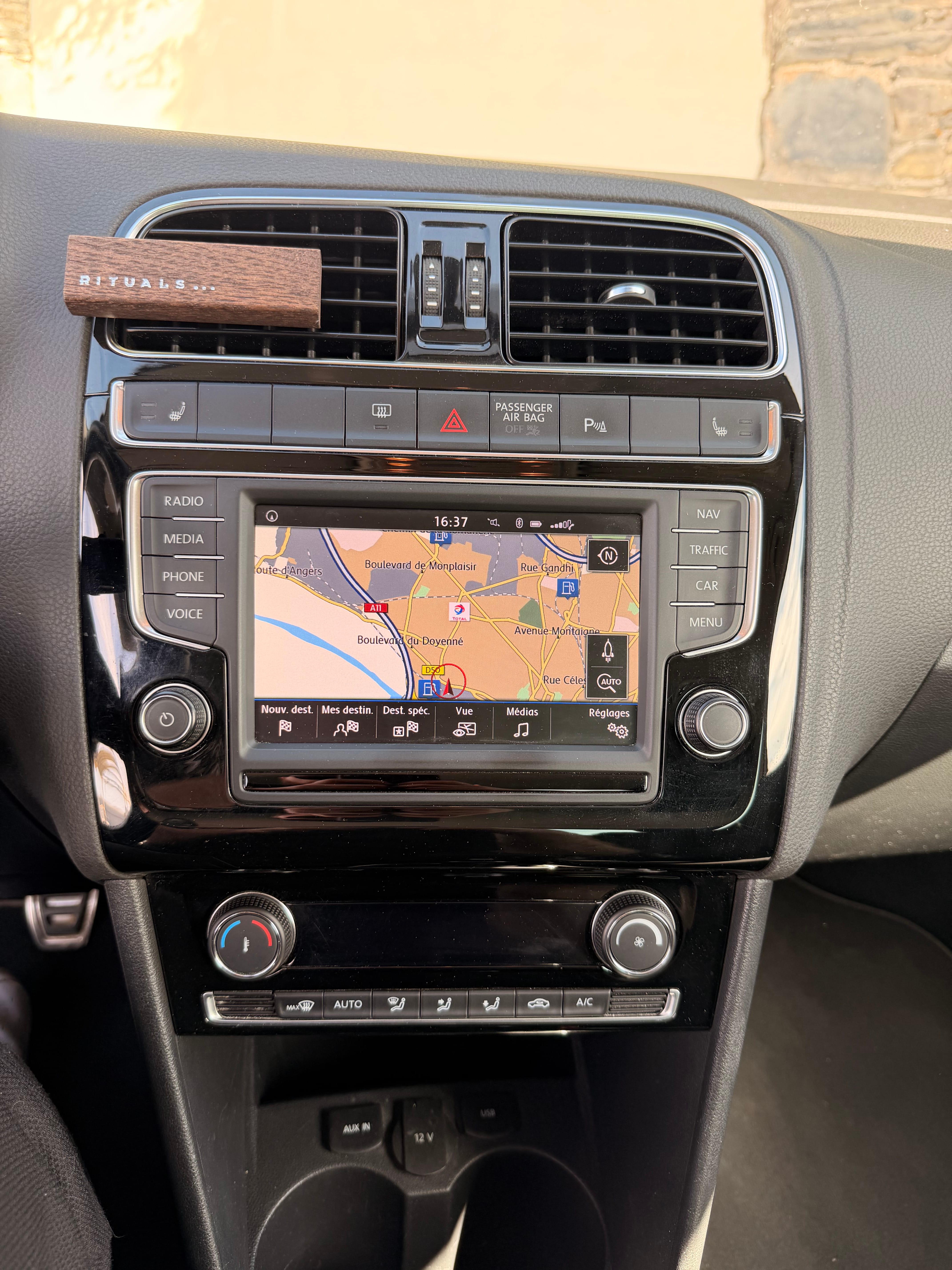 Volkswagen Polo 1.4 tdi avec GPS