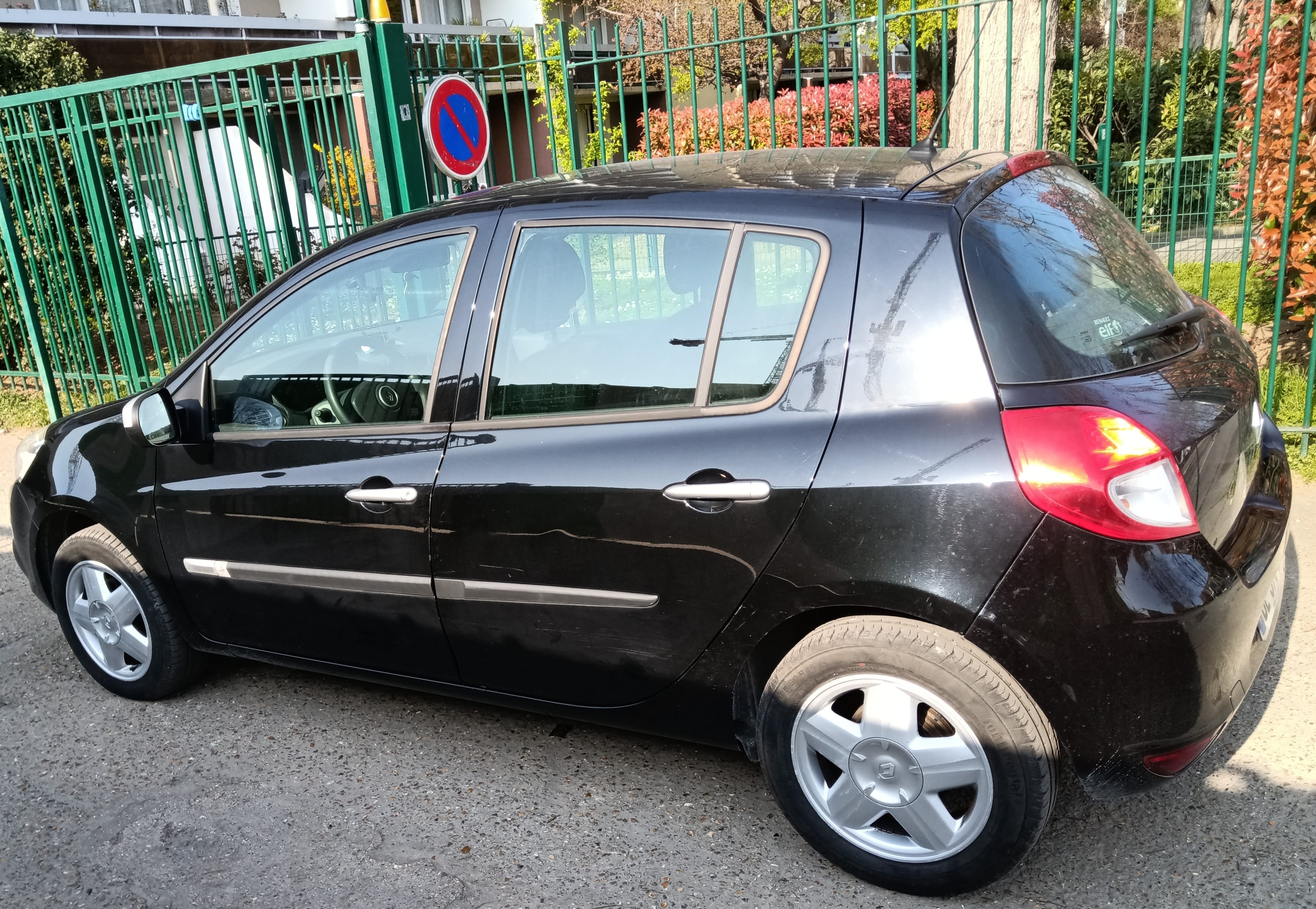 Renault Clio avec Entrée audio / iPod