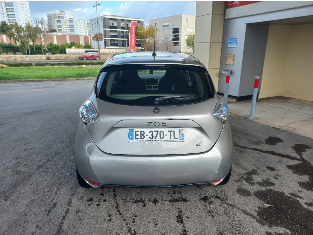 Renault ZOE Électrique avec GPS