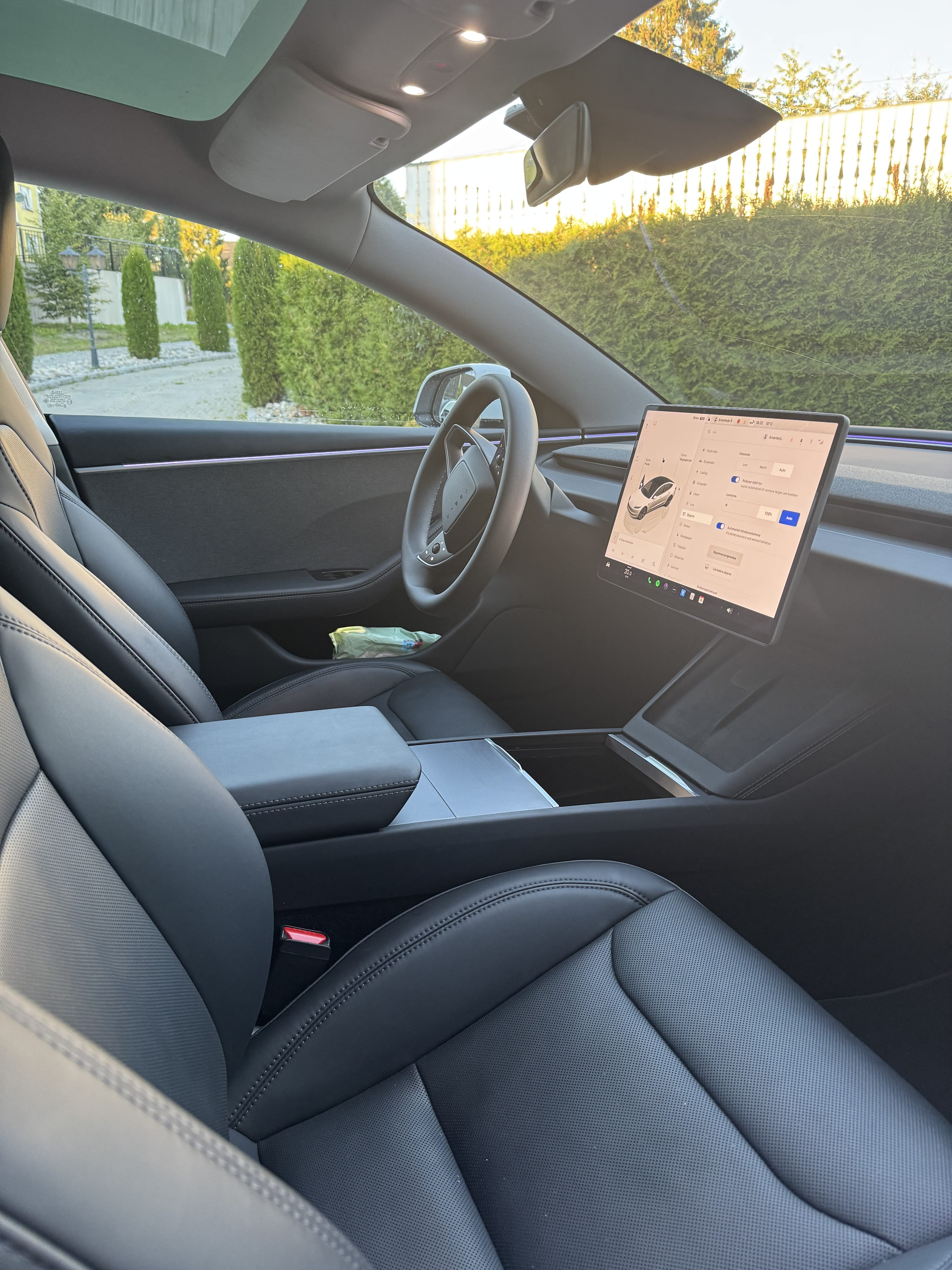 Tesla Model 3 med GPS