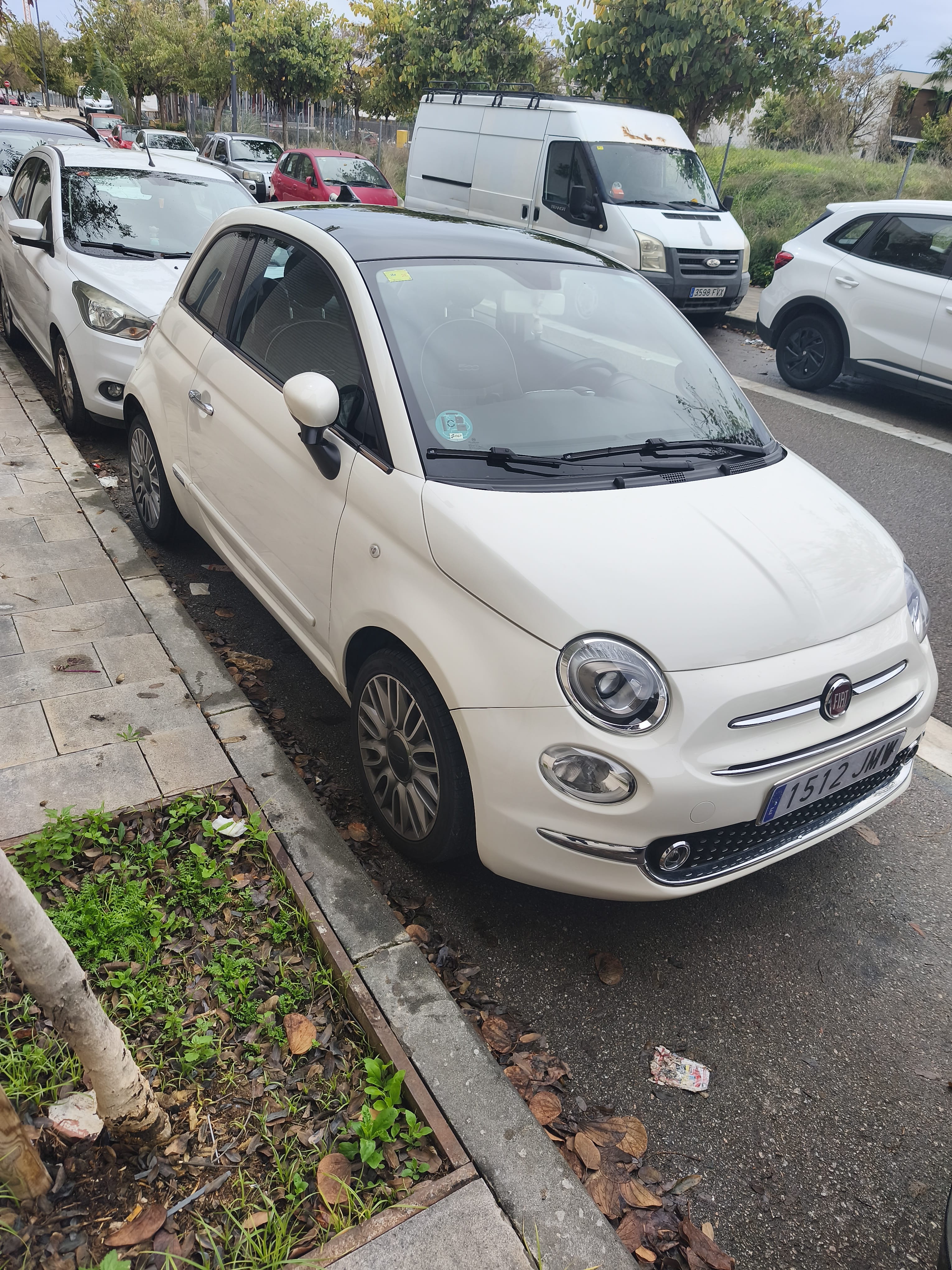 Fiat 500 con Entrada de Audio/iPod