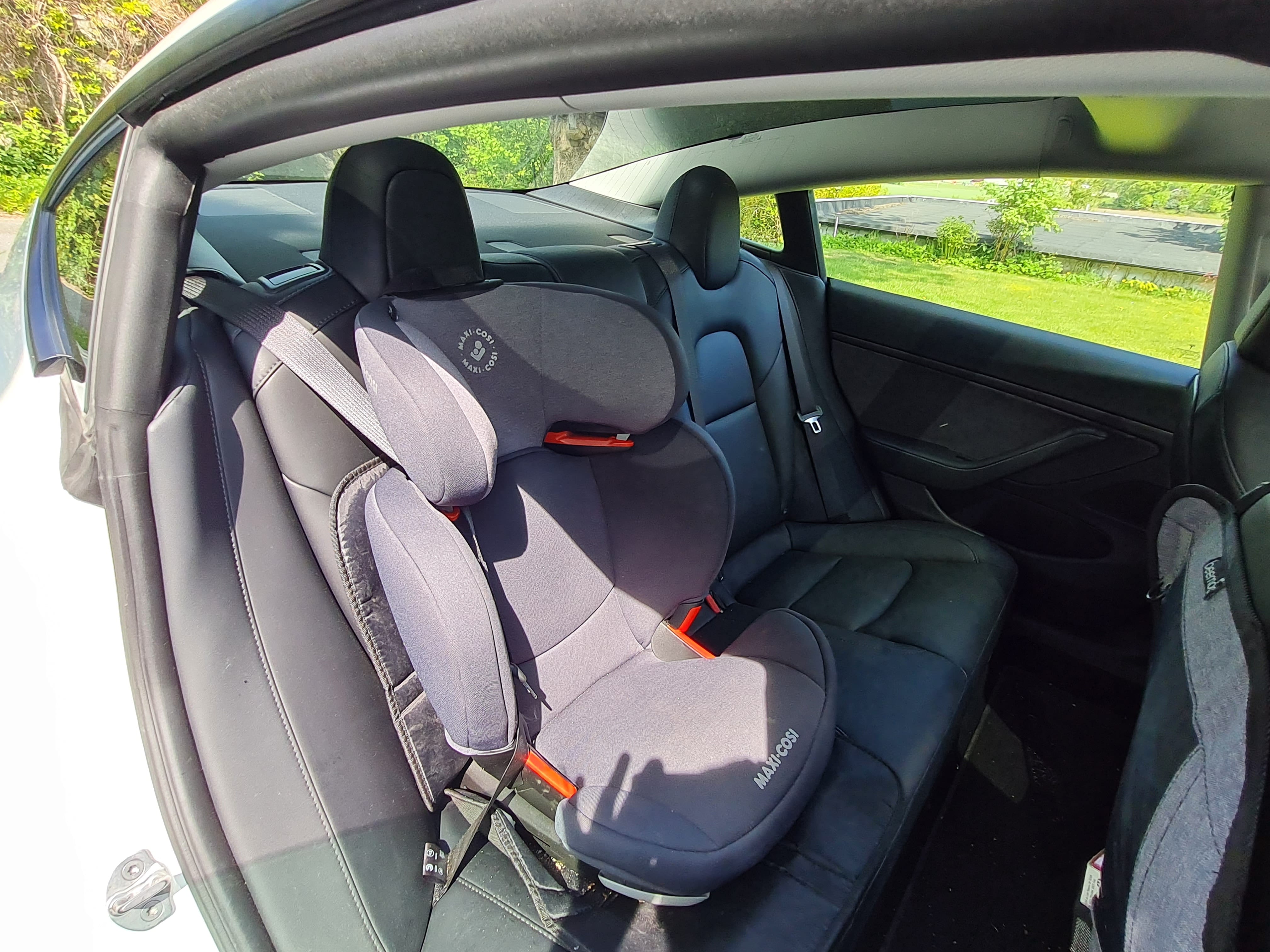Tesla Model 3 med Firehjulstrekk