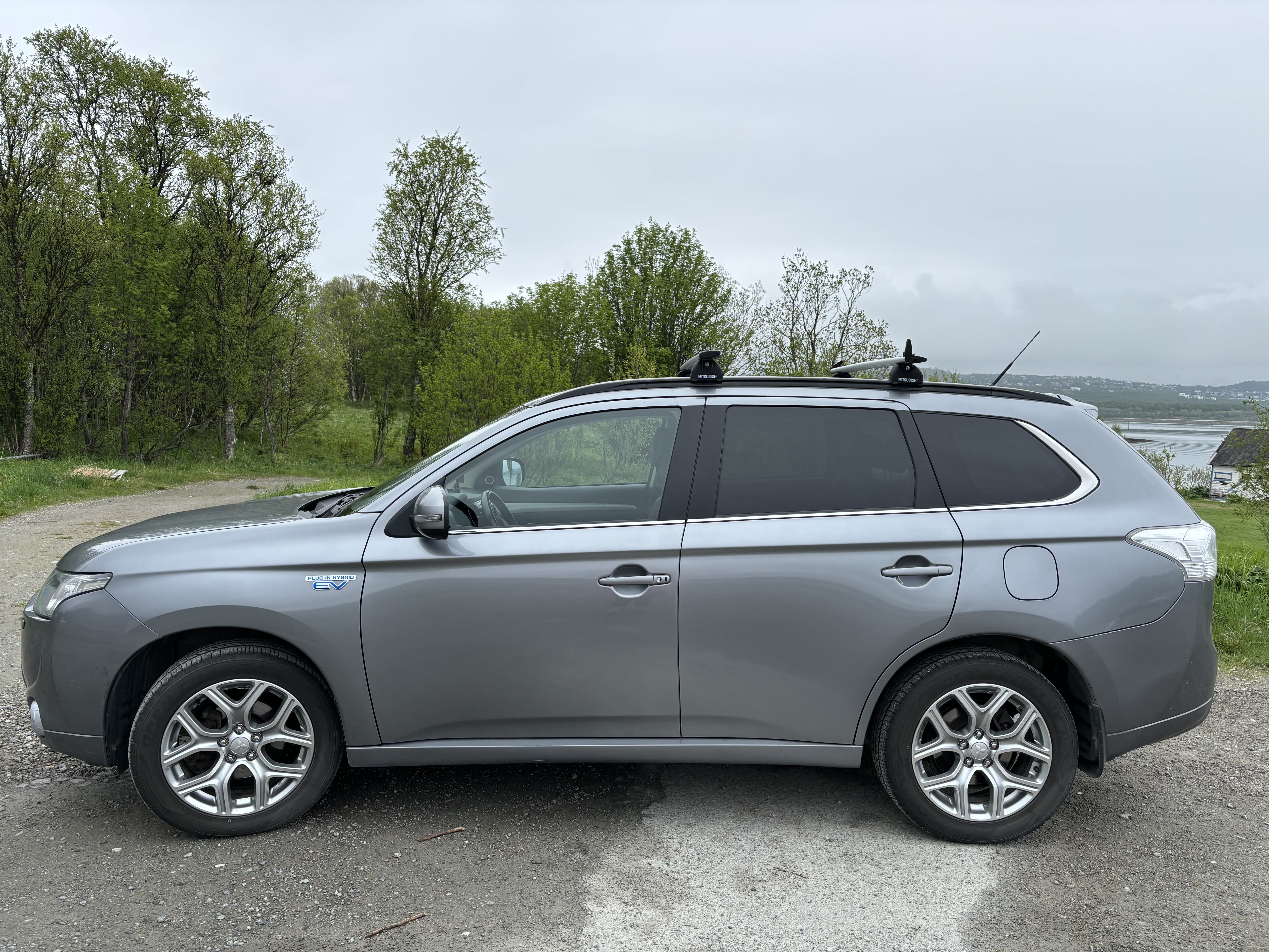 Mitsubishi Outlander Hybrid met Airco