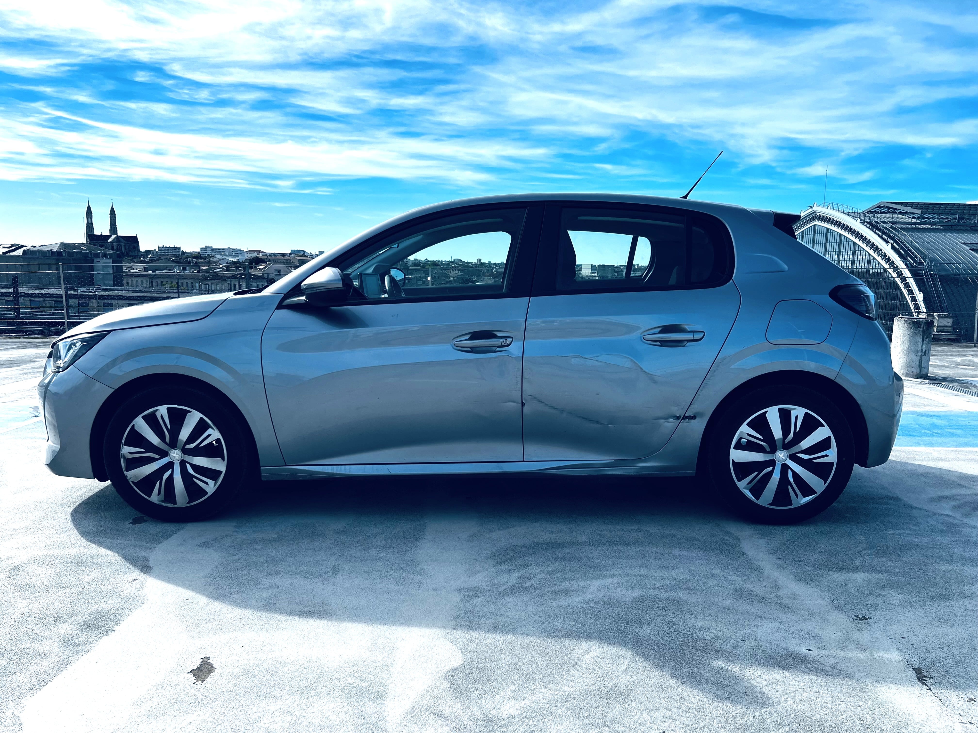 Peugeot 208 II Active Clim 5 portes 849 mit Klimaanlage