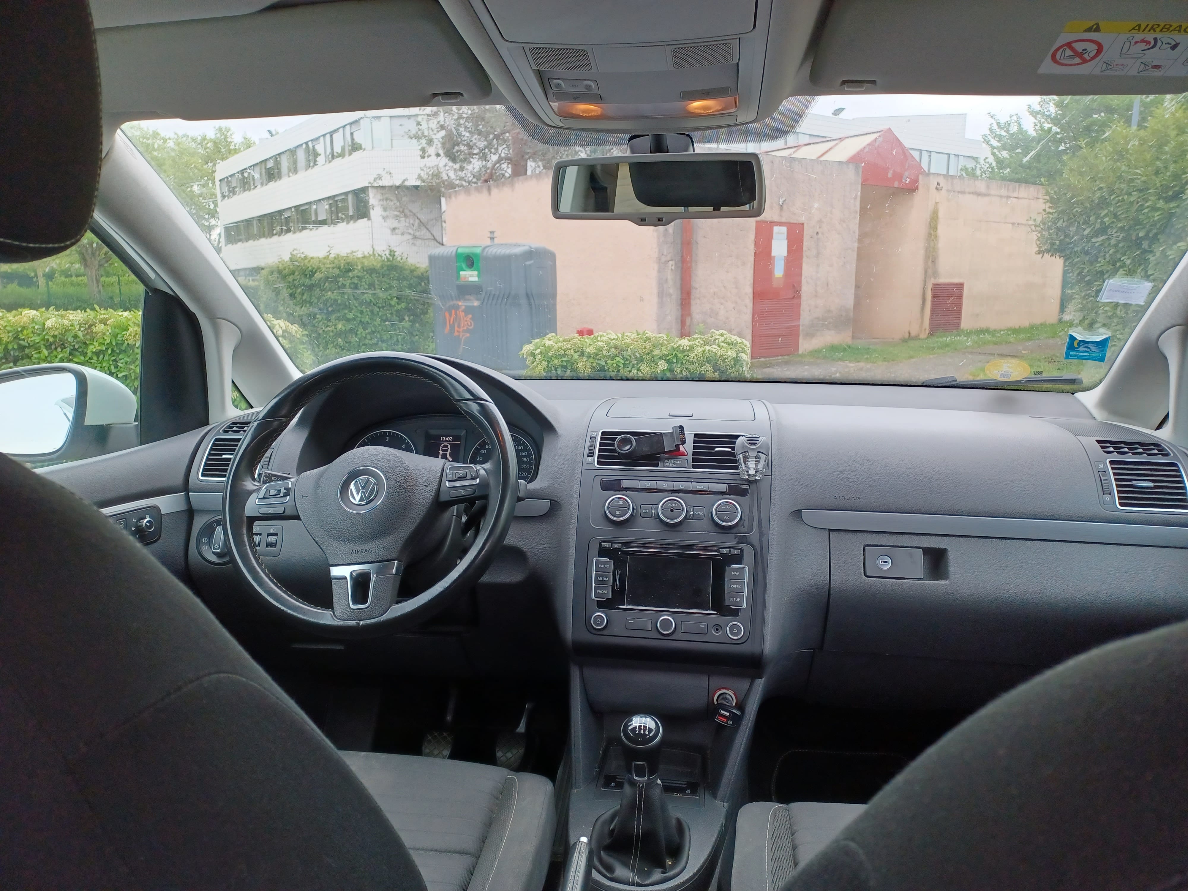 Volkswagen Touran 2.0TDI Bluemotion avec Siège bébé