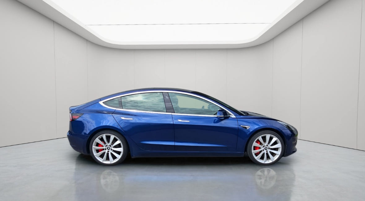 Tesla Model 3 Performance med GPS