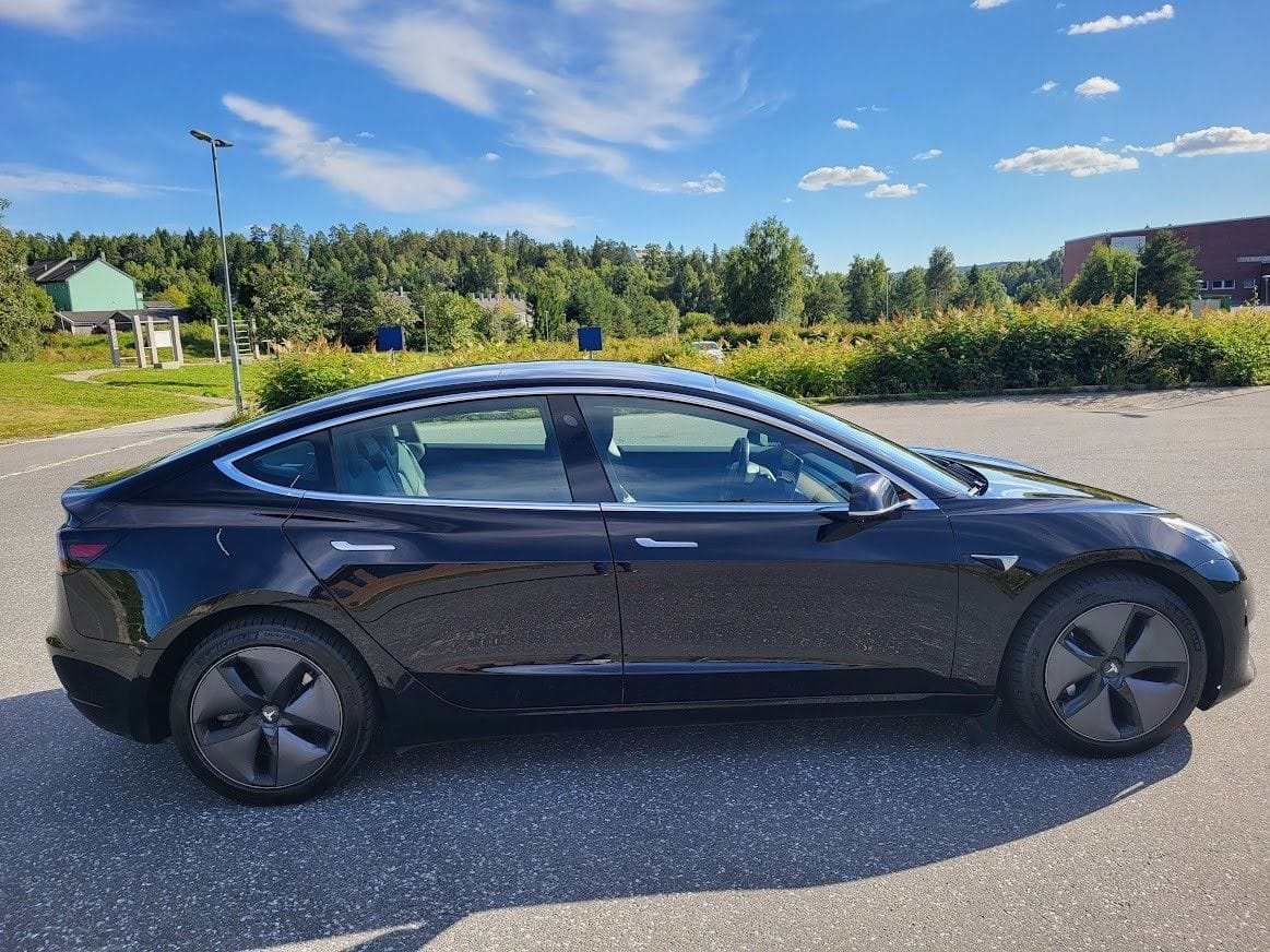 Tesla Model 3 med Aircondition