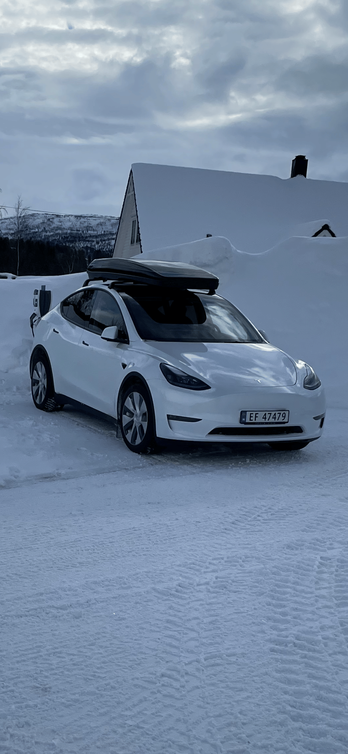 Tesla Model Y Long Range med Dashcam