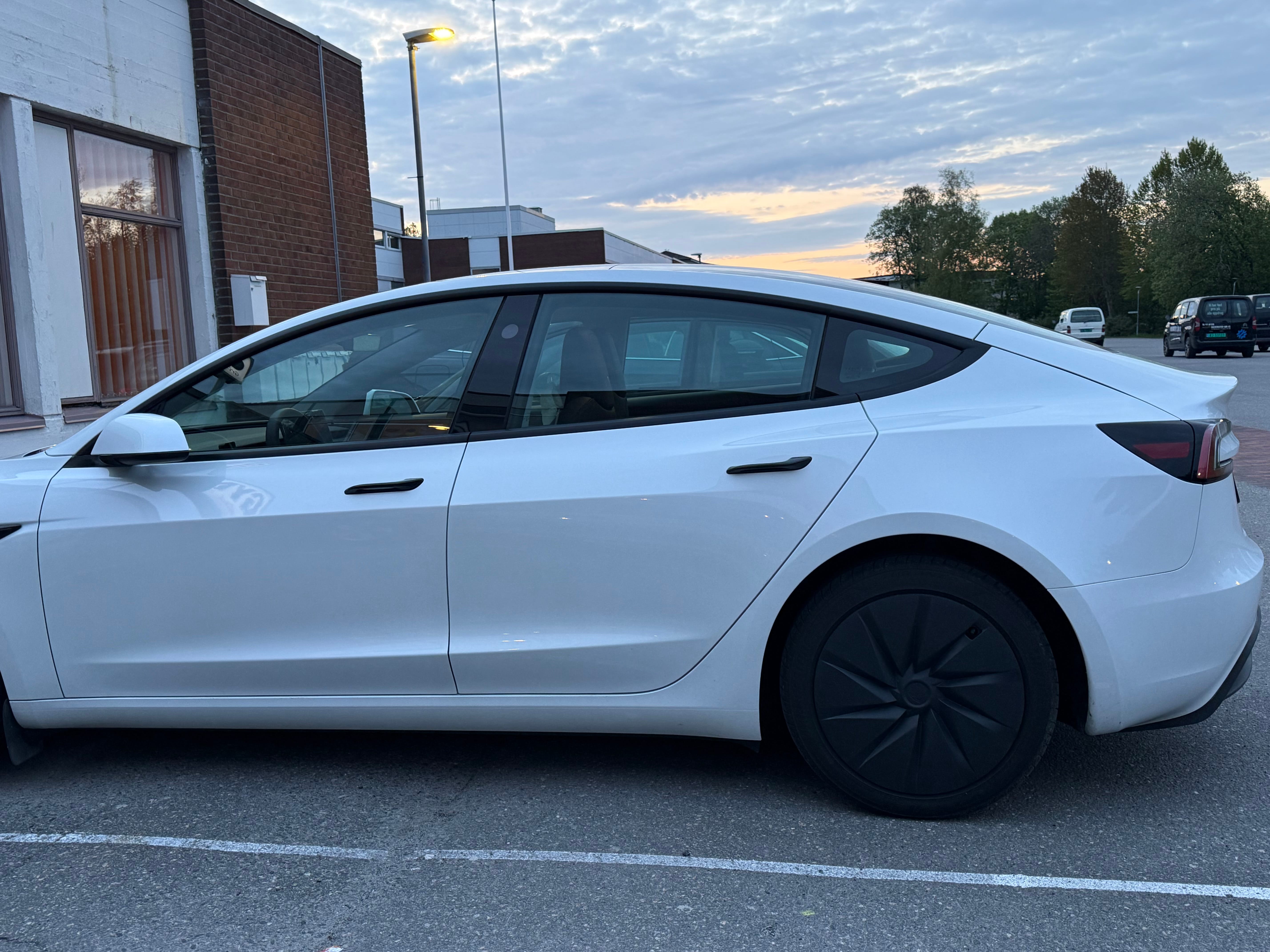 Tesla Model 3 Standard Range med Aircondition