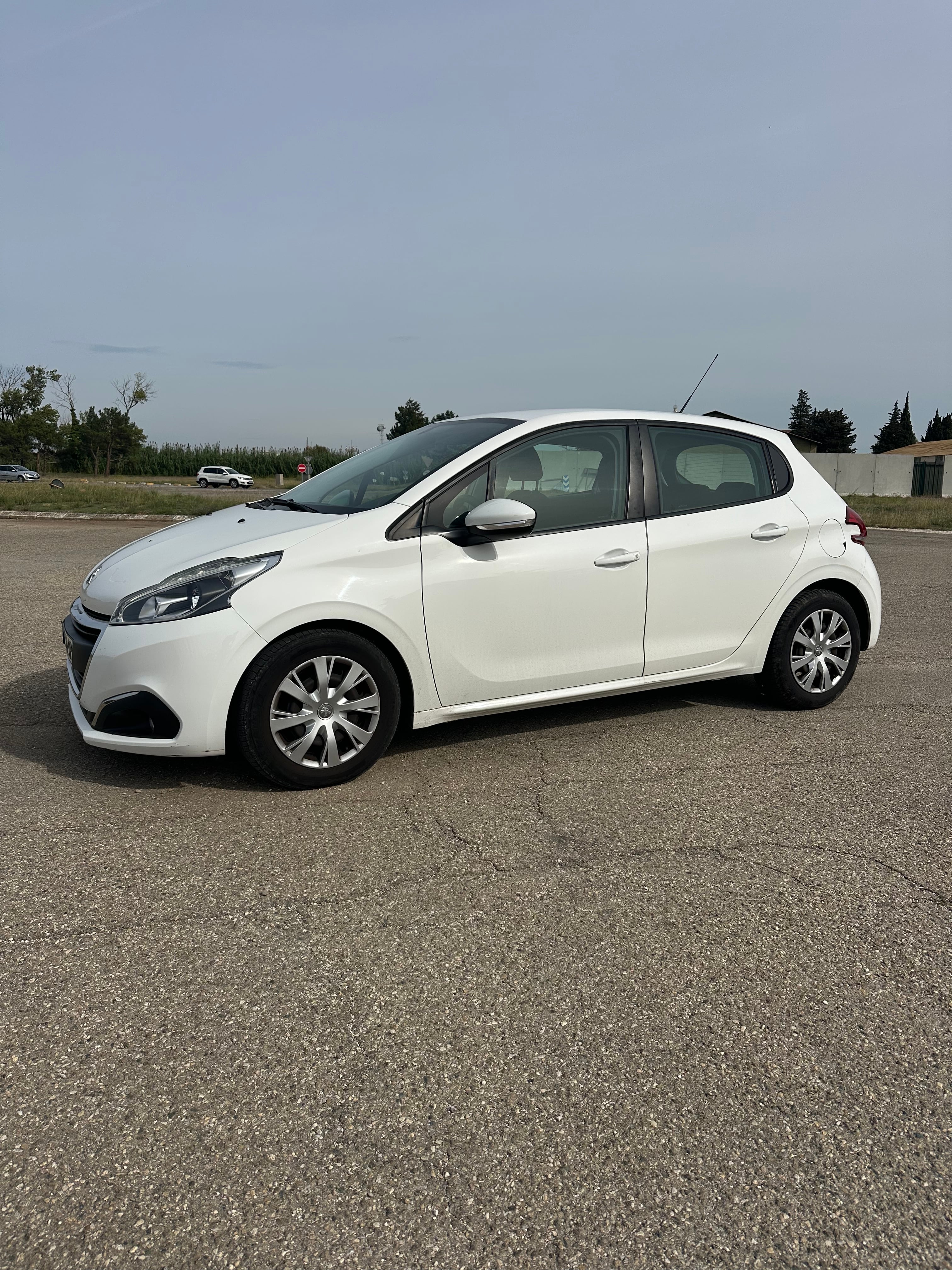 Peugeot 208 avec Climatisation