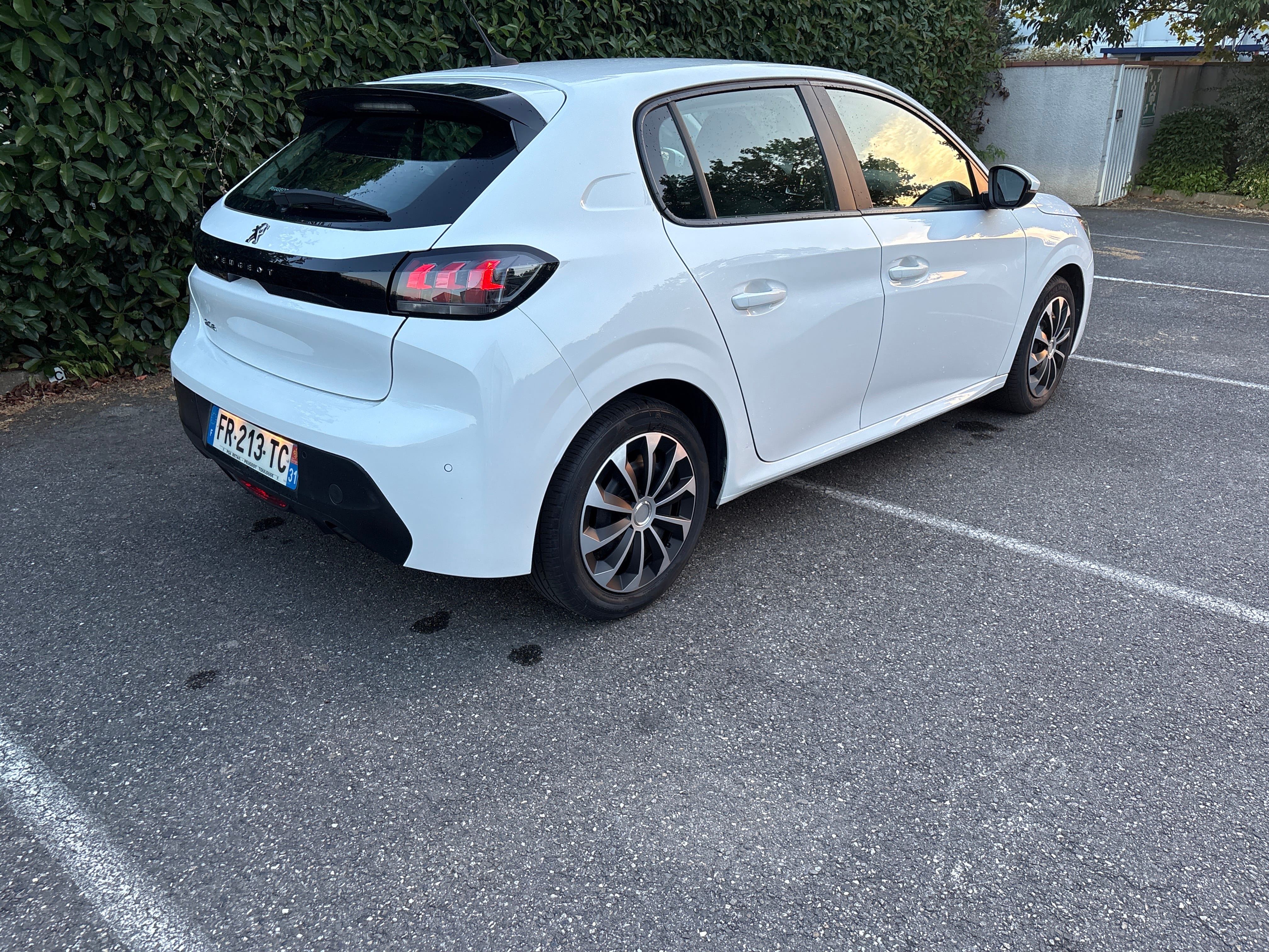 Peugeot 208 met GPS