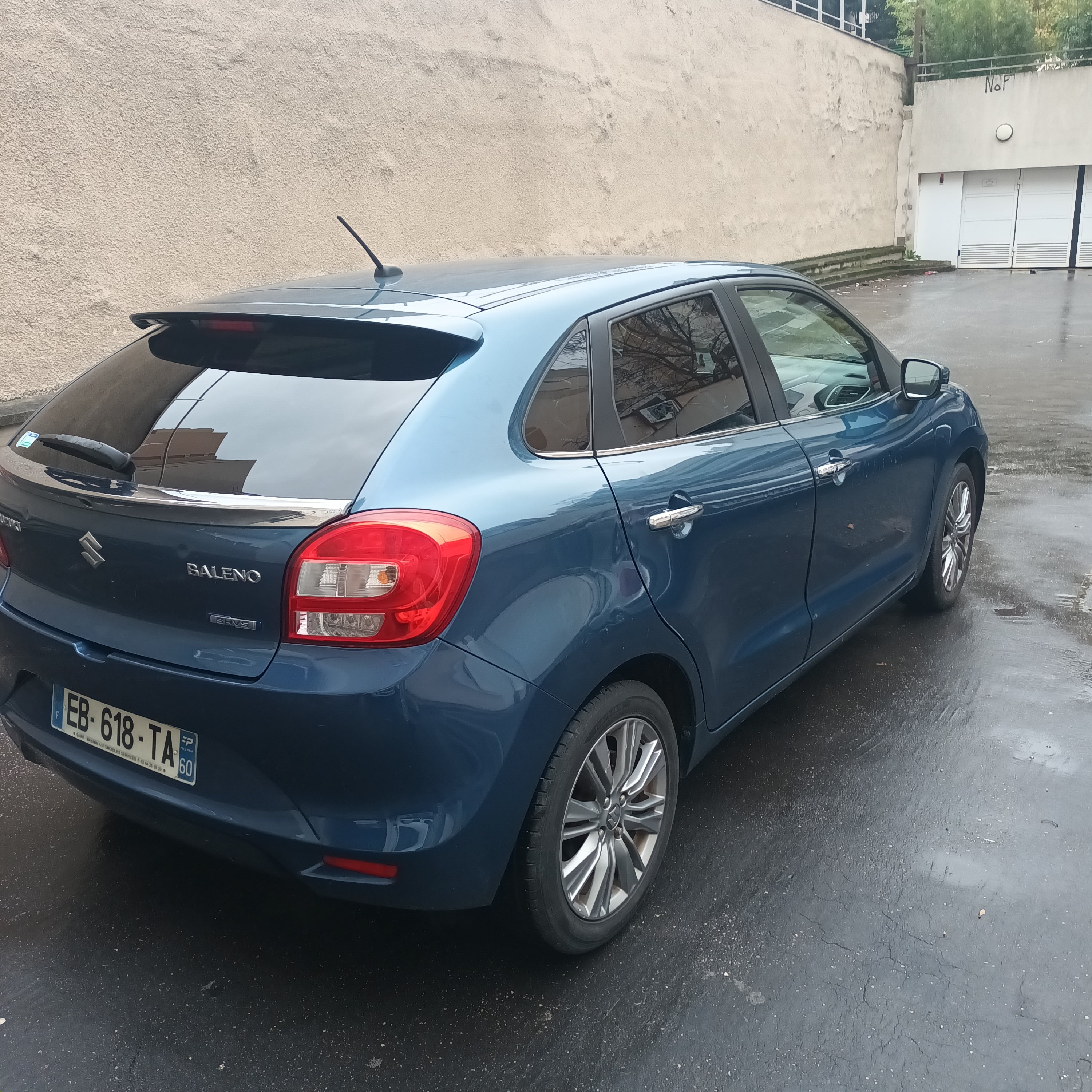 Suzuki Baleno avec Audio Bluetooth