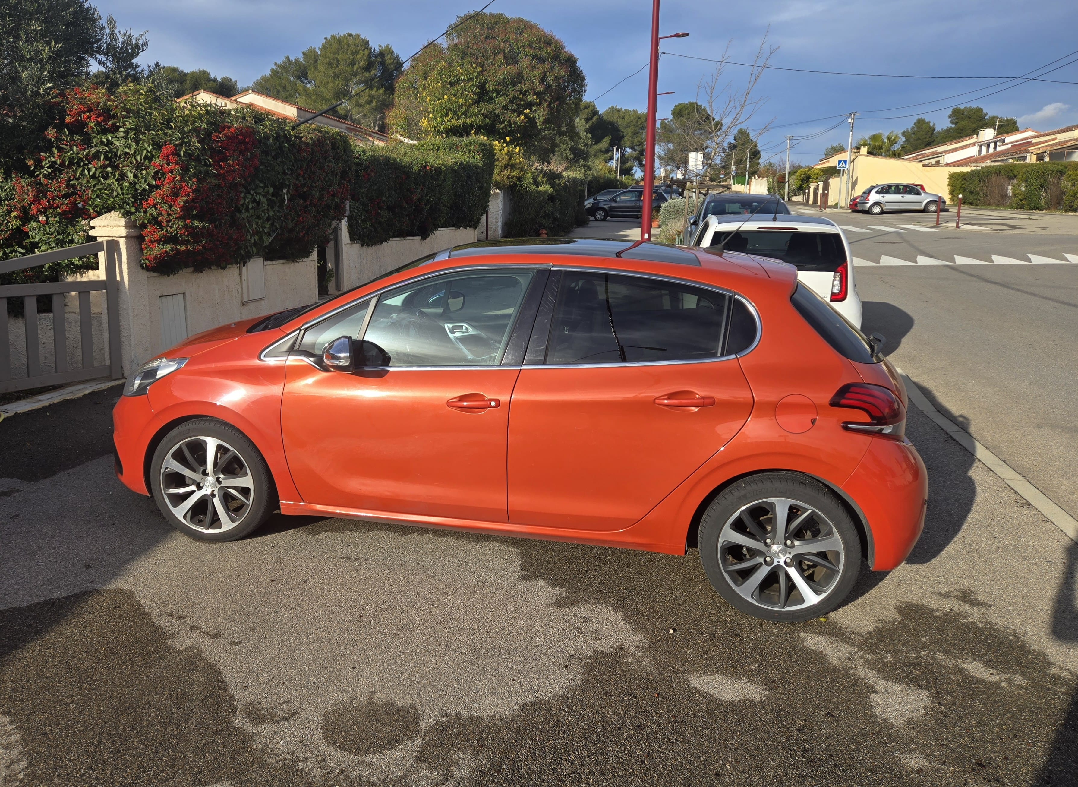 Peugeot 208 Boîte automatique con Aire acondicionado