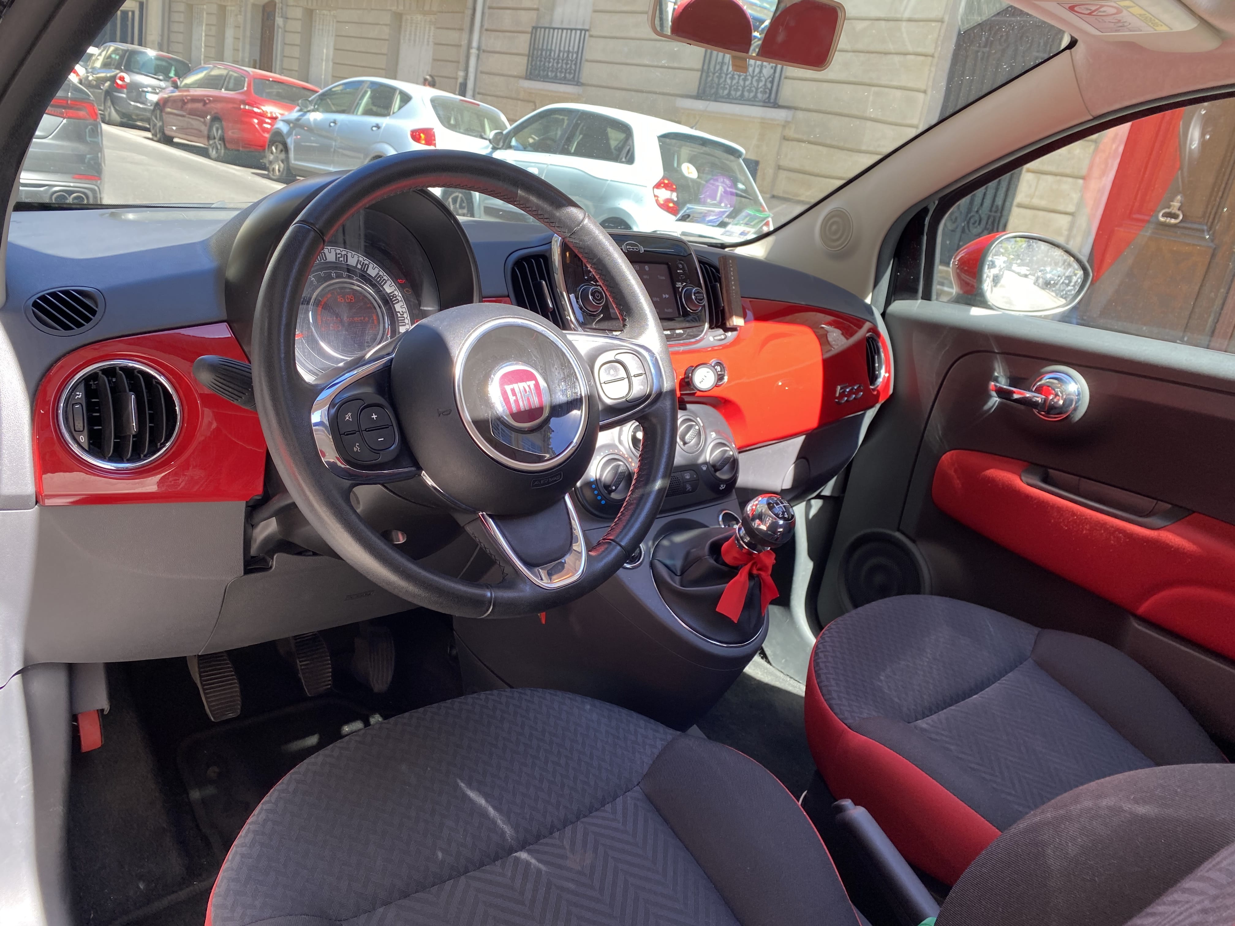 Fiat 500 avec Entrée audio / iPod